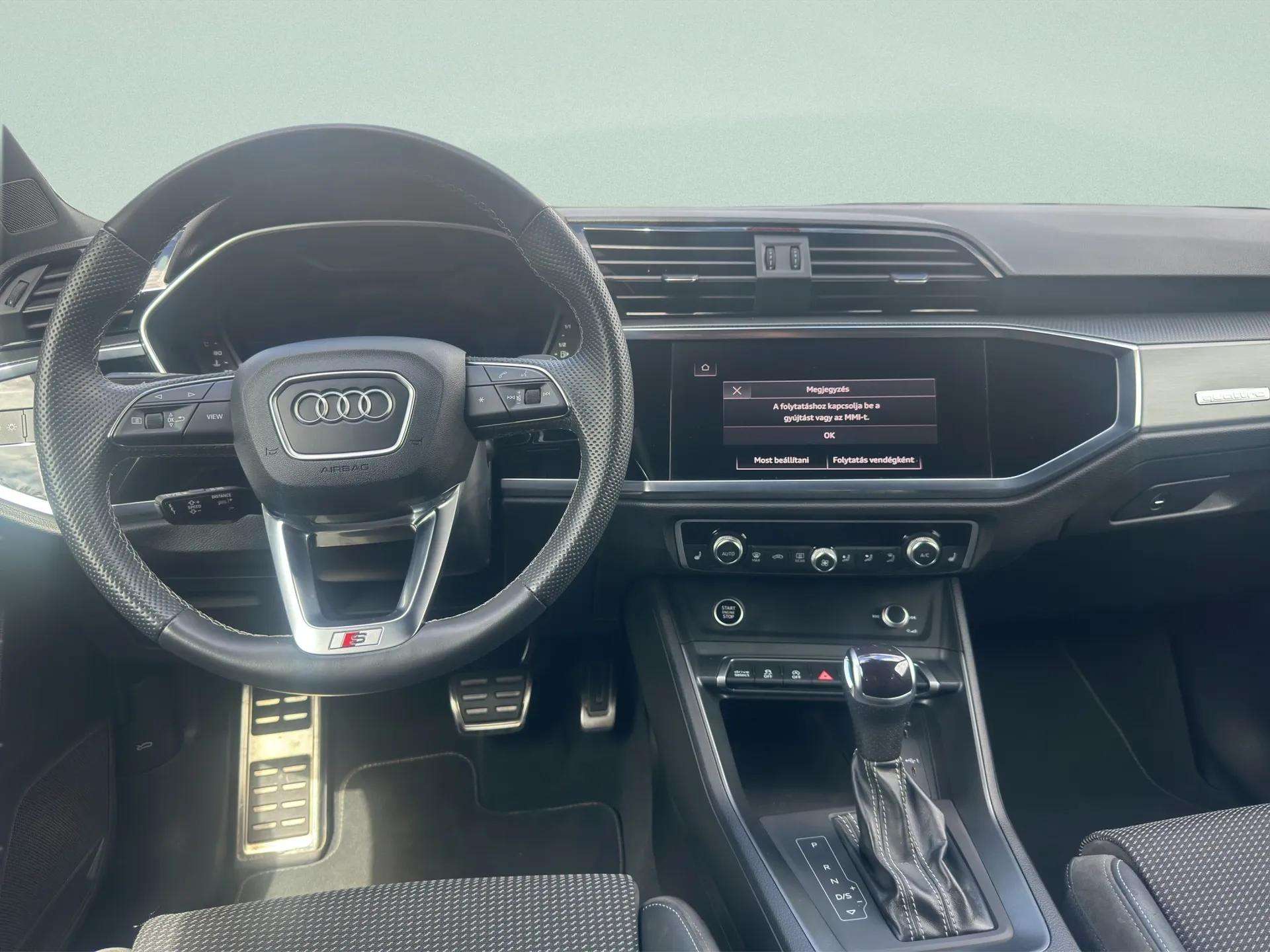 AUDI Q3 Sportback 40 TFSI S line quattro S-tronic-image-12