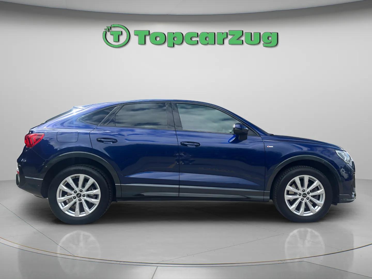 AUDI Q3 Sportback 40 TFSI S line quattro S-tronic-image-4