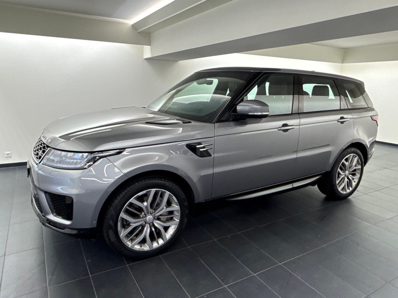 LAND ROVER RR Sport D250 I6 MHEV HSE ̈Top-Ausstattung ̈-image-17
