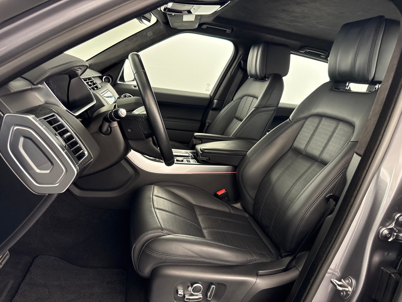 LAND ROVER RR Sport D250 I6 MHEV HSE ̈Top-Ausstattung ̈-image-14