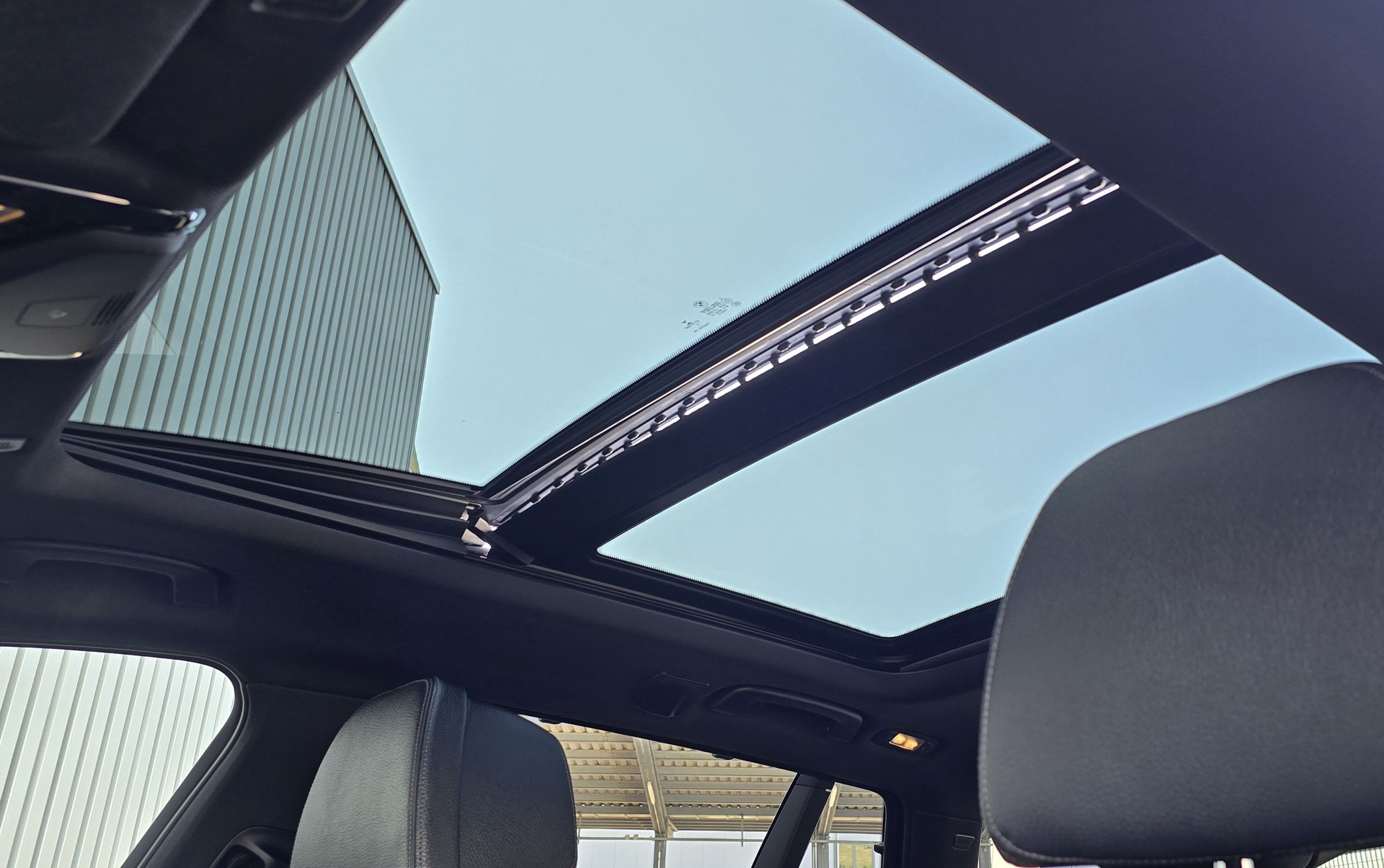 BMW 530d xDrive Touring M-Sport Line SAG-image-14