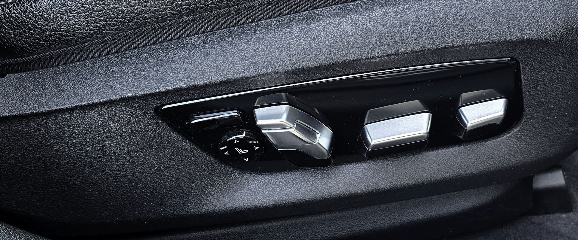 BMW 530d xDrive Touring M-Sport Line SAG-image-11