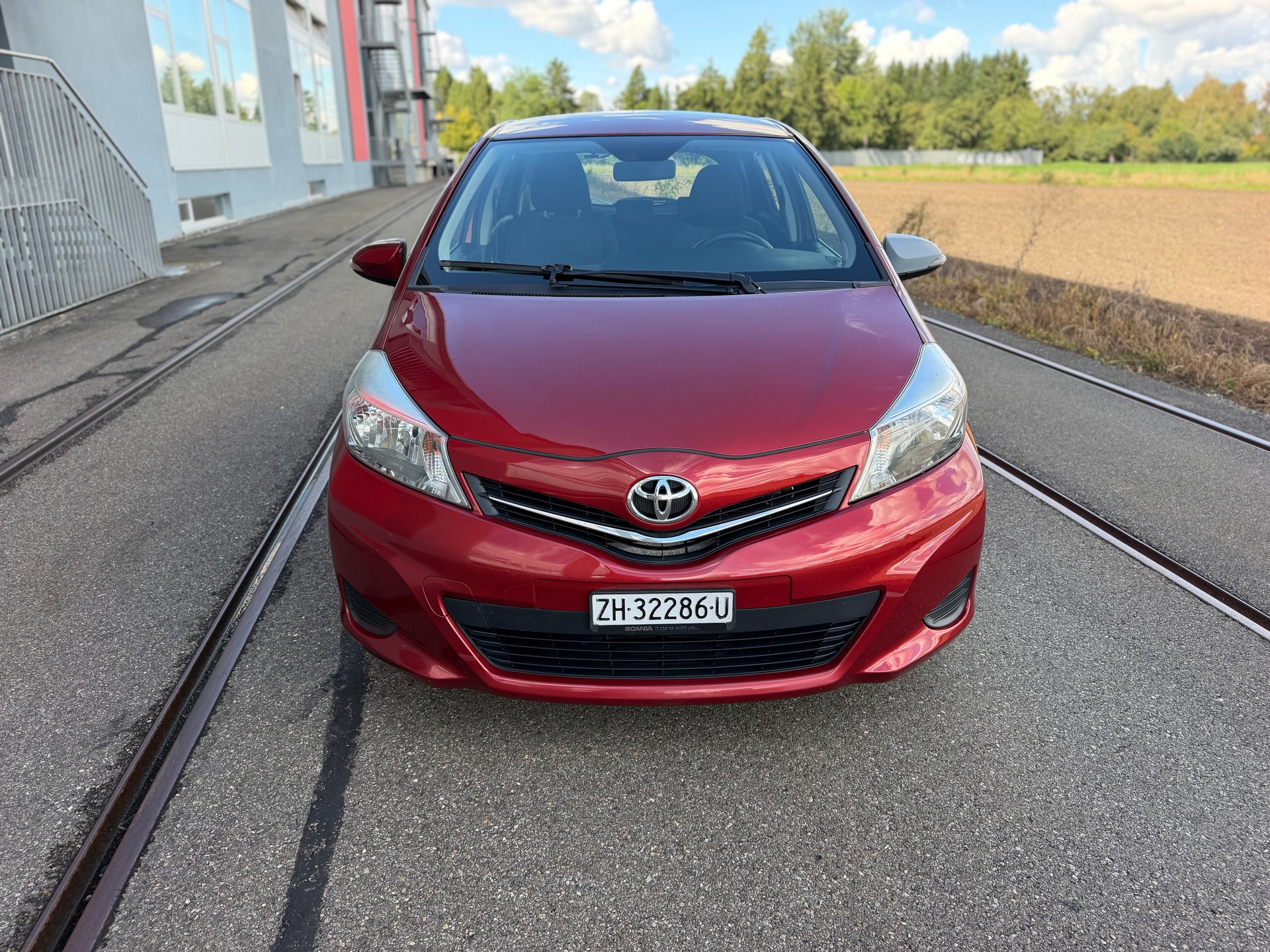 TOYOTA Yaris 1.33 Sol Multidrive-image-1