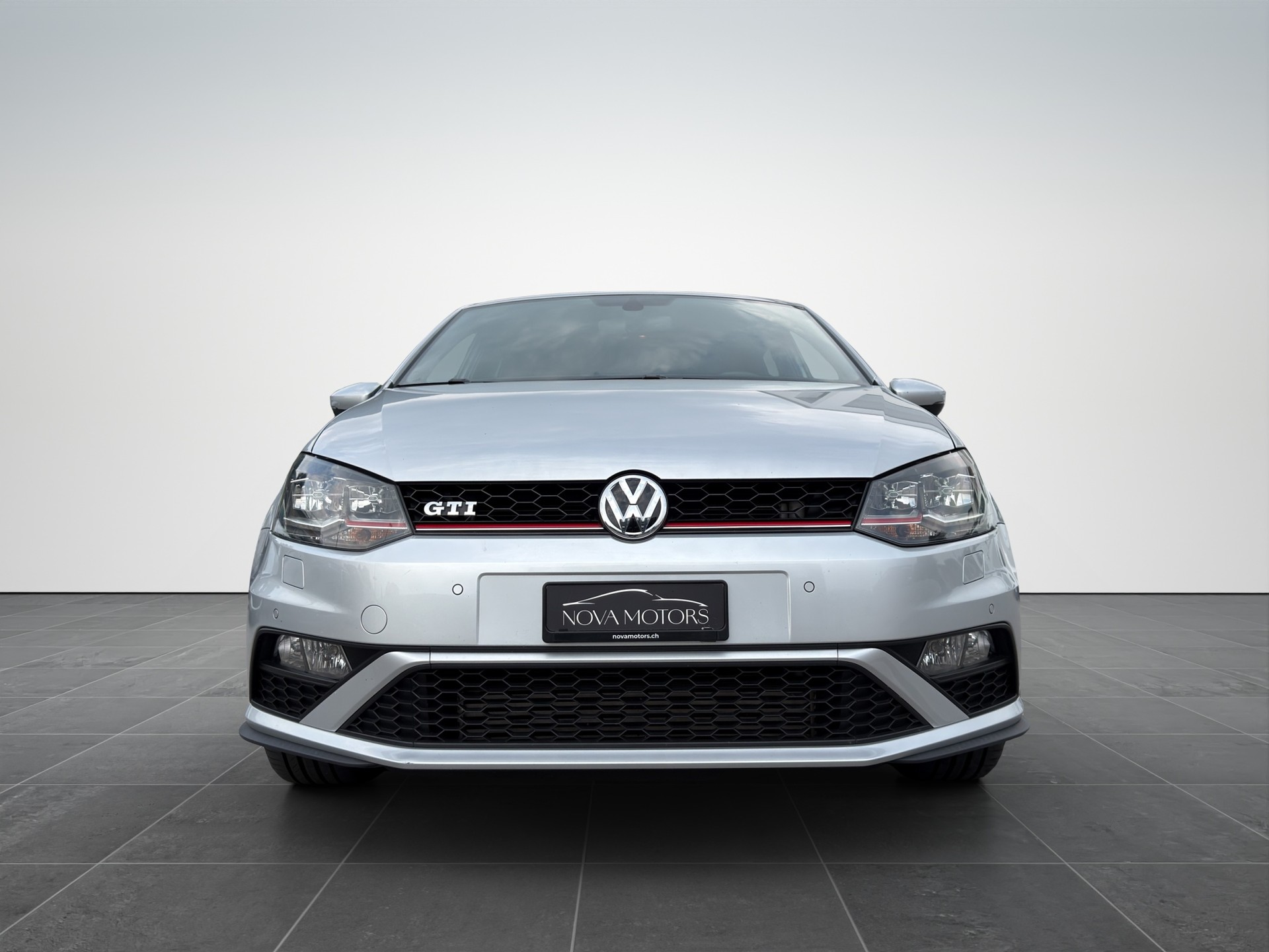 VW Polo 1.8 TSI GTI DSG-image-1