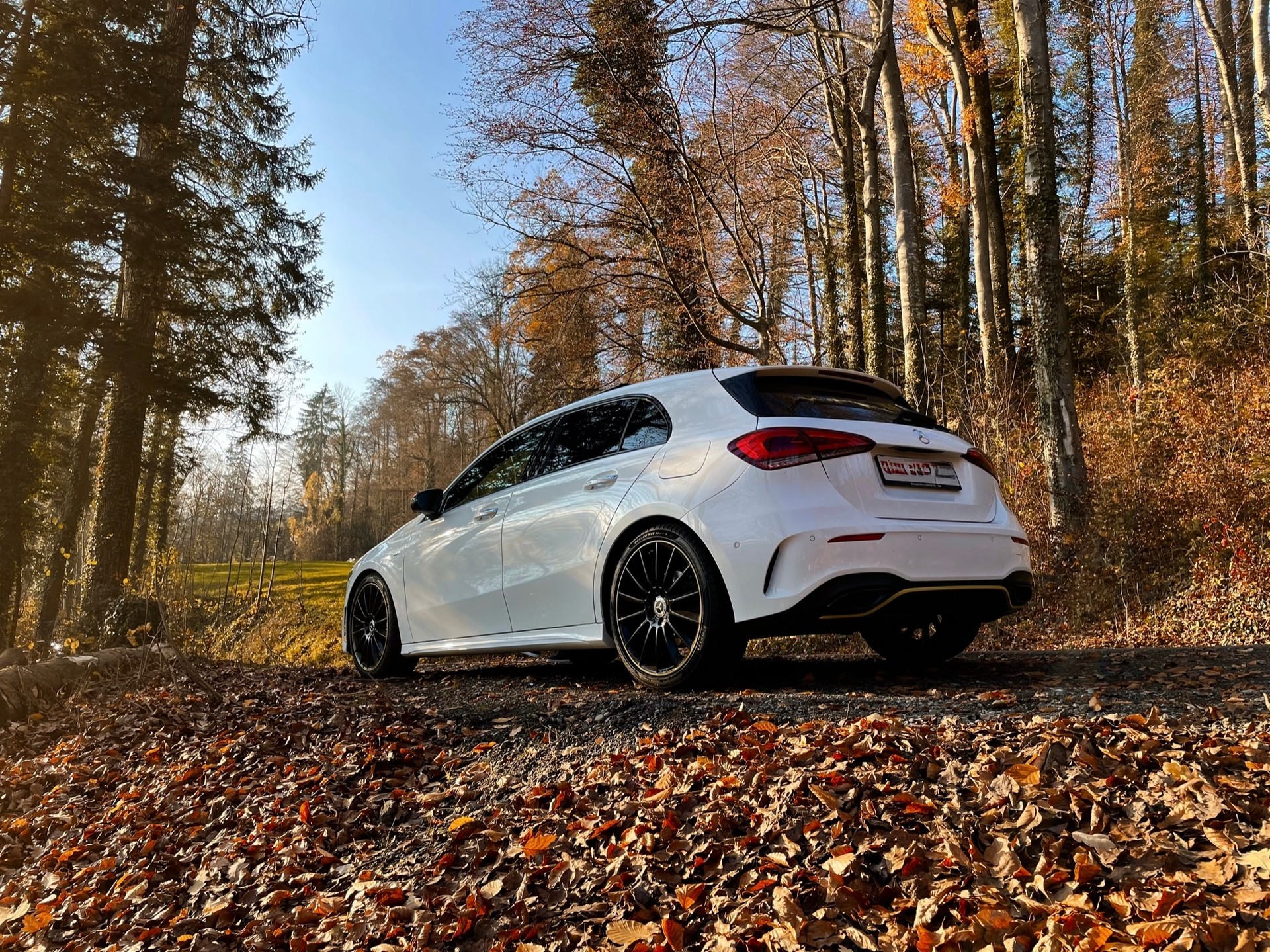 MERCEDES-BENZ A 250 AMG Line-image-1