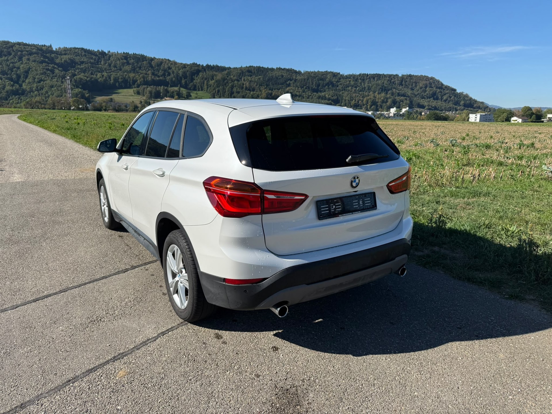 BMW X1 xDrive 20i Steptronic-image-2