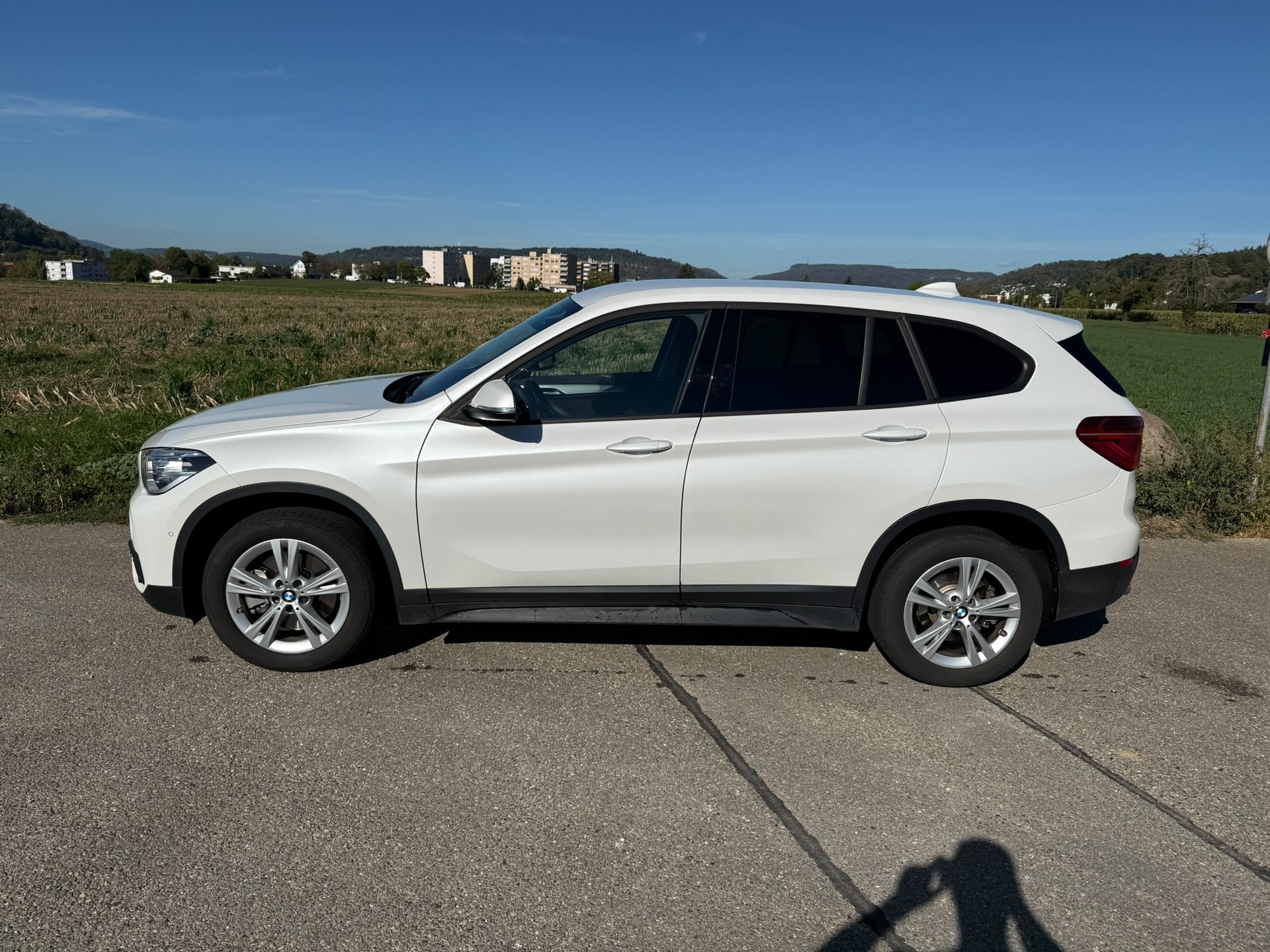 BMW X1 xDrive 20i Steptronic-image-1