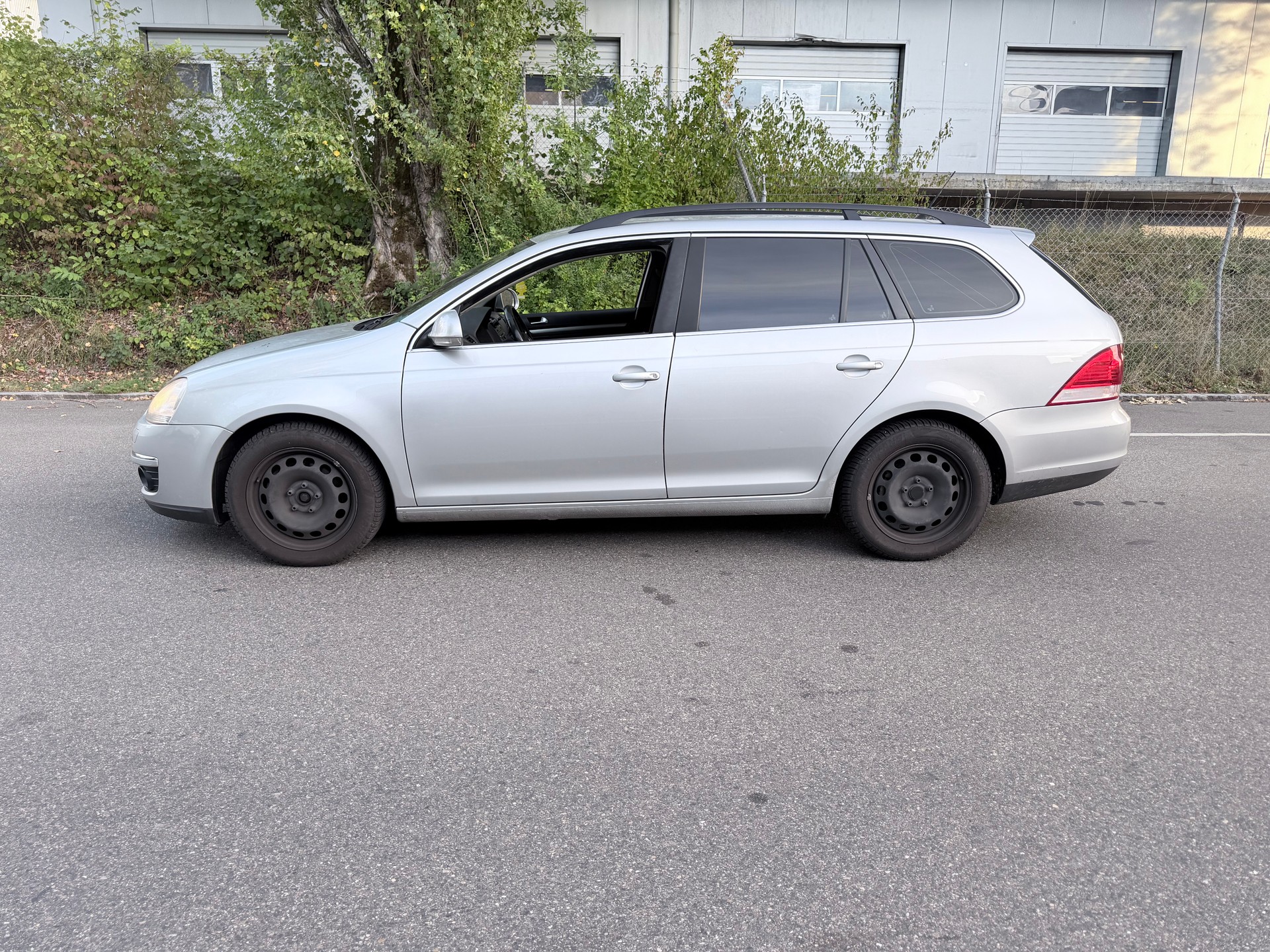 VW Golf Variant 1.4 TSI Comfortline-image-2