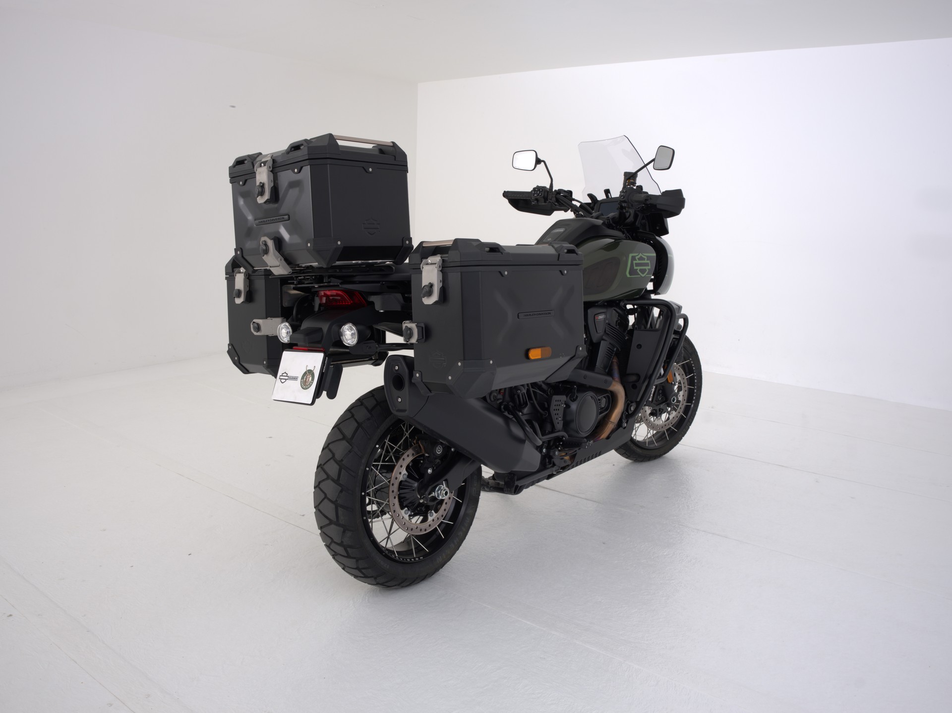 HARLEY-DAVIDSON RA Pan America 1250 L S Limited-showroom-element-2