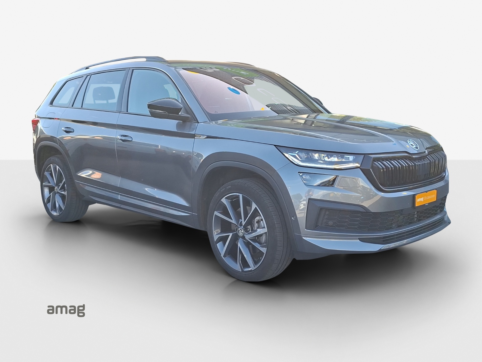 SKODA Kodiaq 2.0 TSI 4x4 SportLine-image-5
