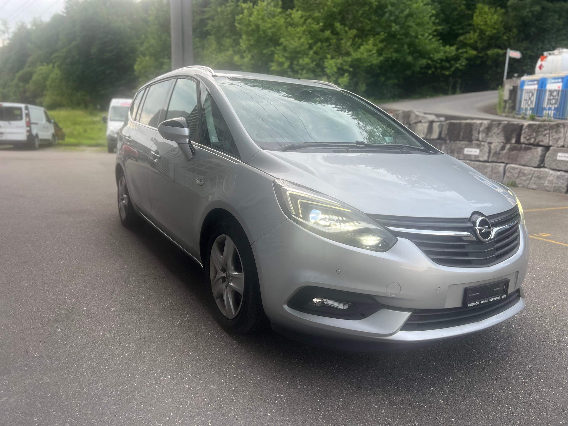 OPEL Zafira 2.0 CDTi Excellence Automatic-image-4