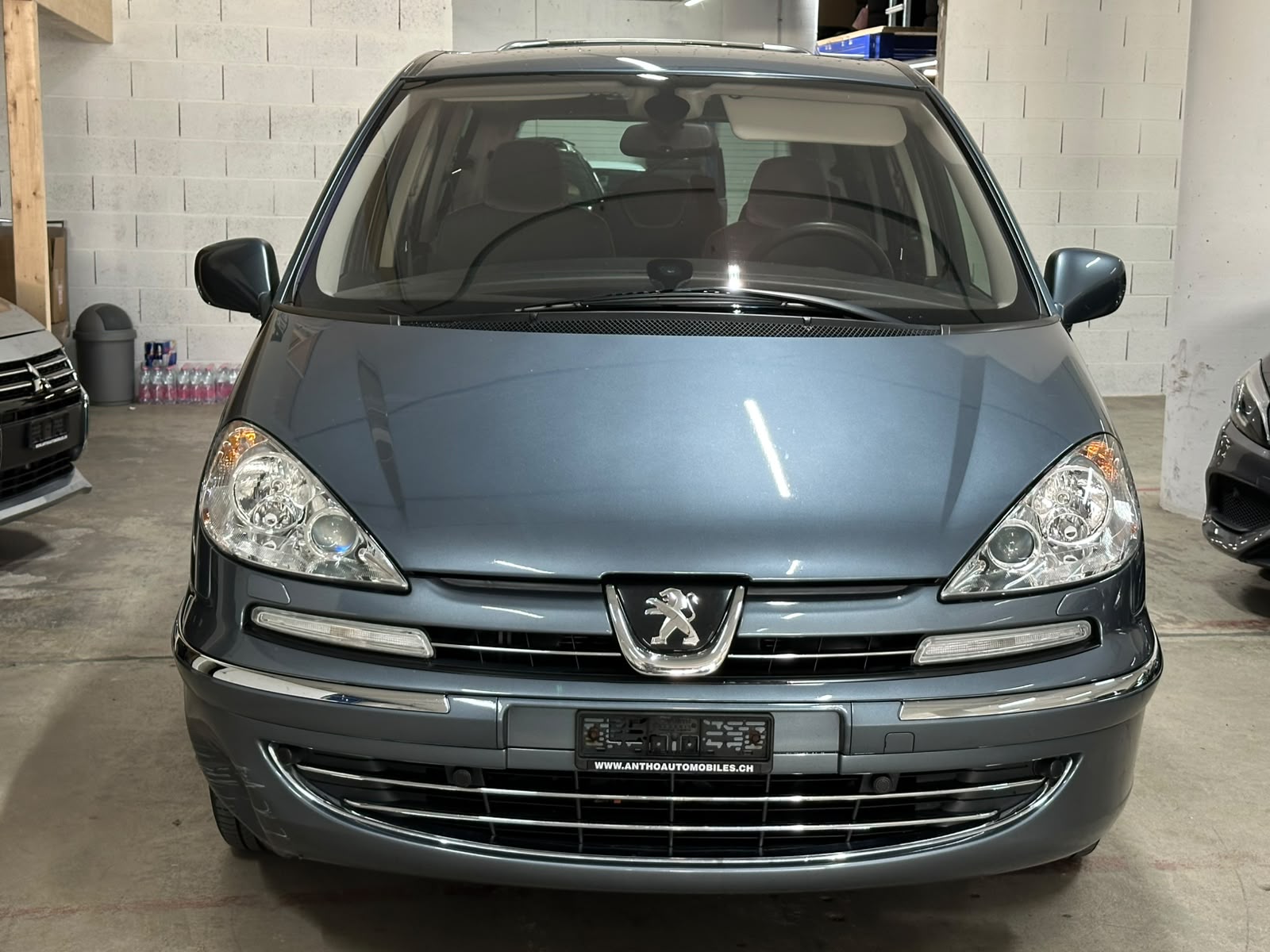 PEUGEOT 807 2.0 16V HDi Family+ Tiptronic-image-2