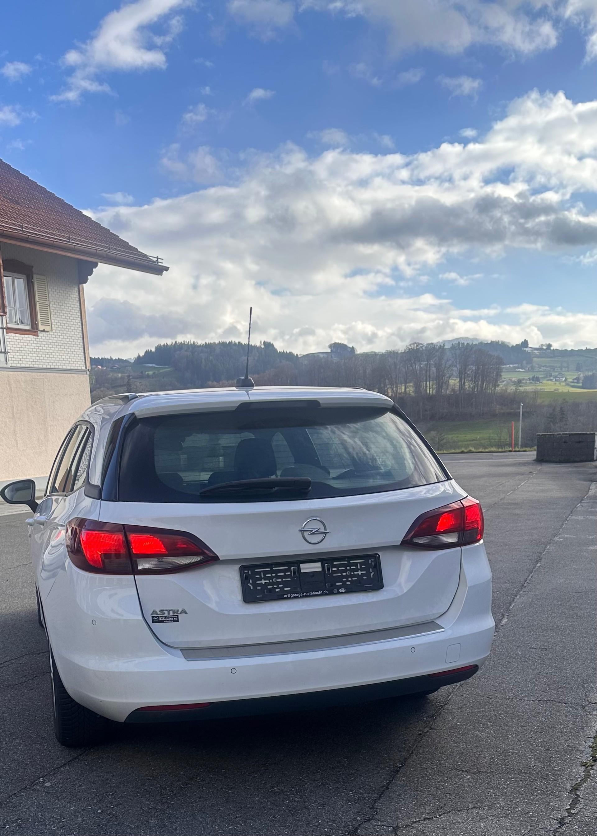 OPEL ASTRA-image-2