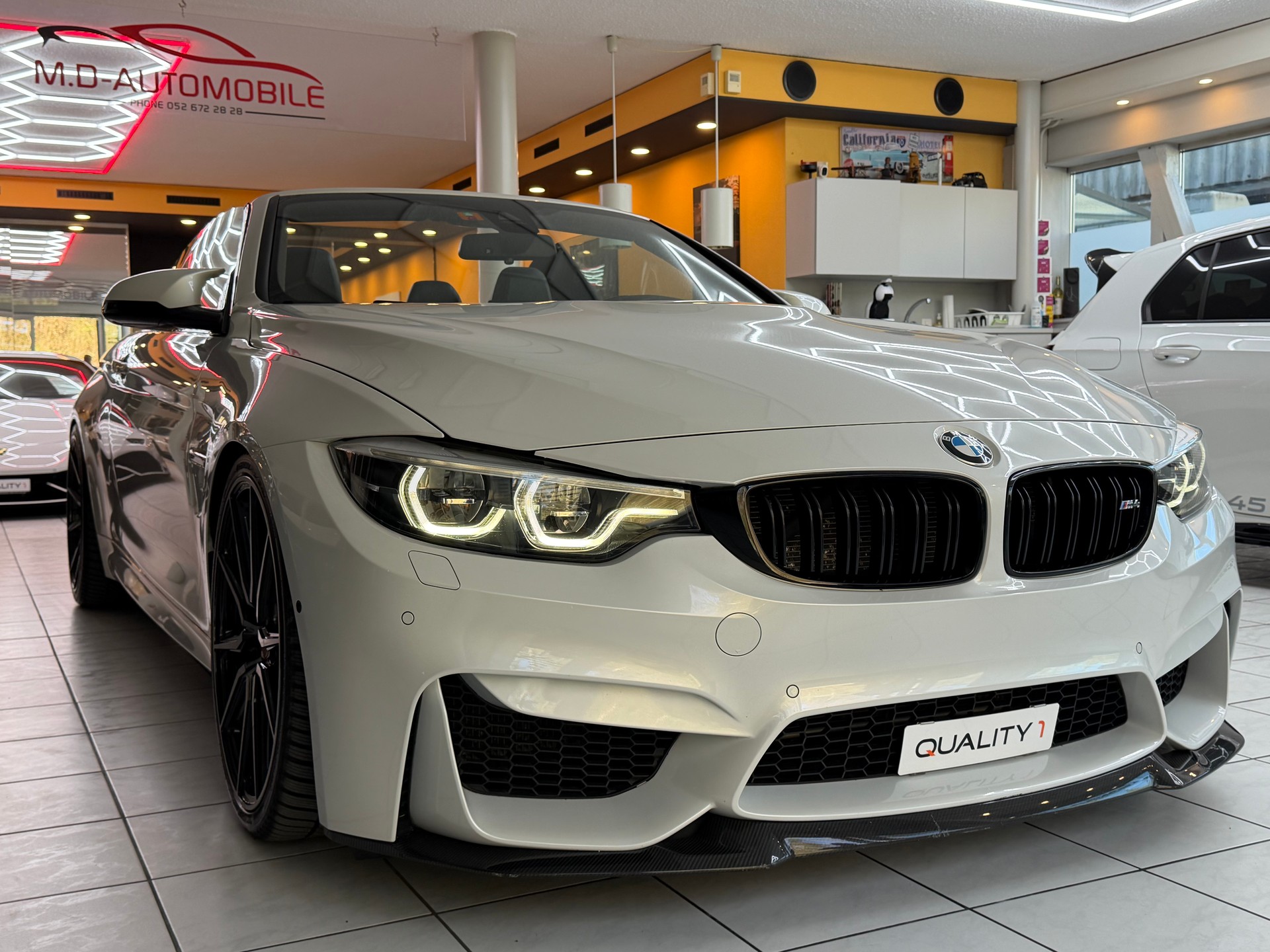 BMW M4 Competition Cabrio-image-2