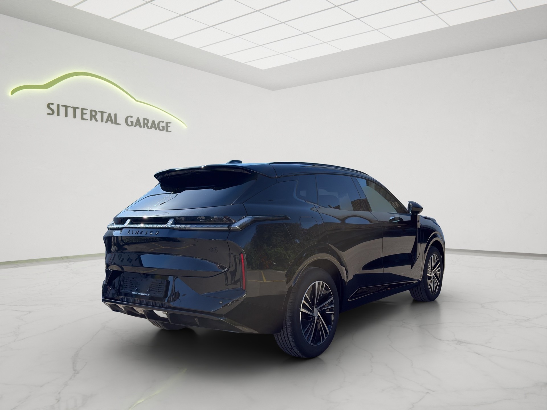 LYNK & CO 08 1.5 PHEV Core-image-6