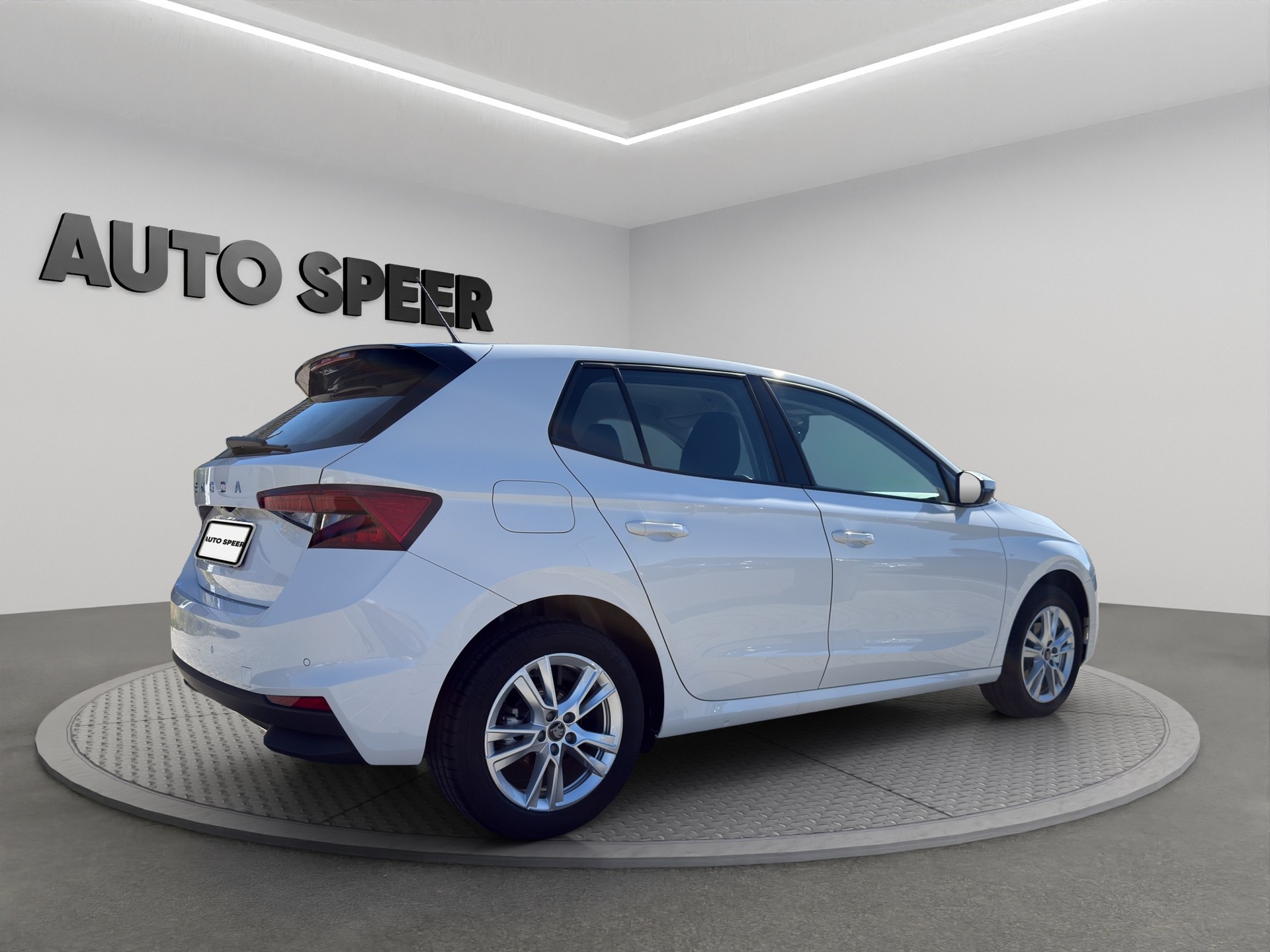 SKODA Fabia 1.5 TSI Selection DSG-image-7