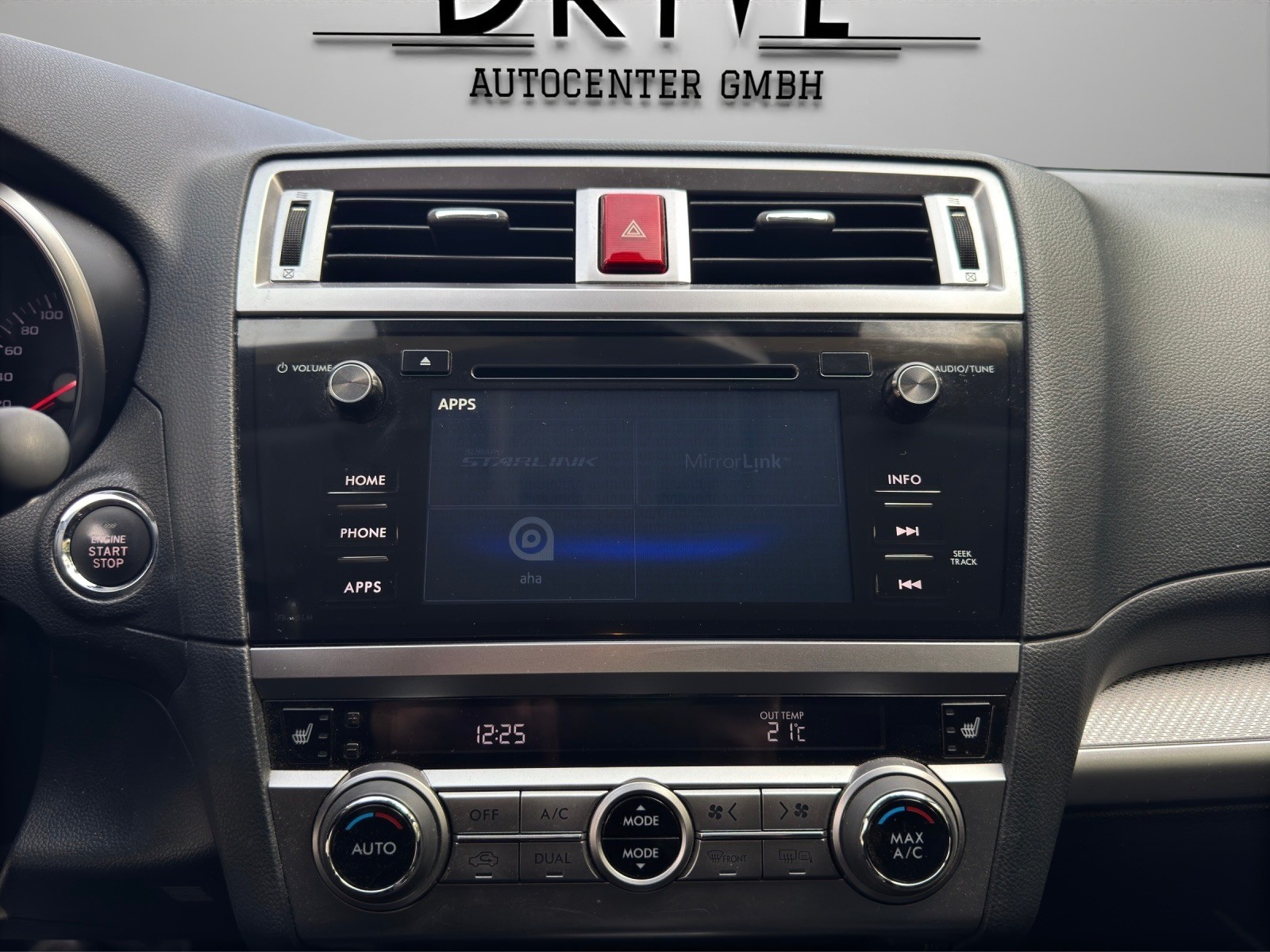 SUBARU Outback 2.0D Swiss AWD Lineartronic *Rückfahrkamera + Sitzheizung*-image-15