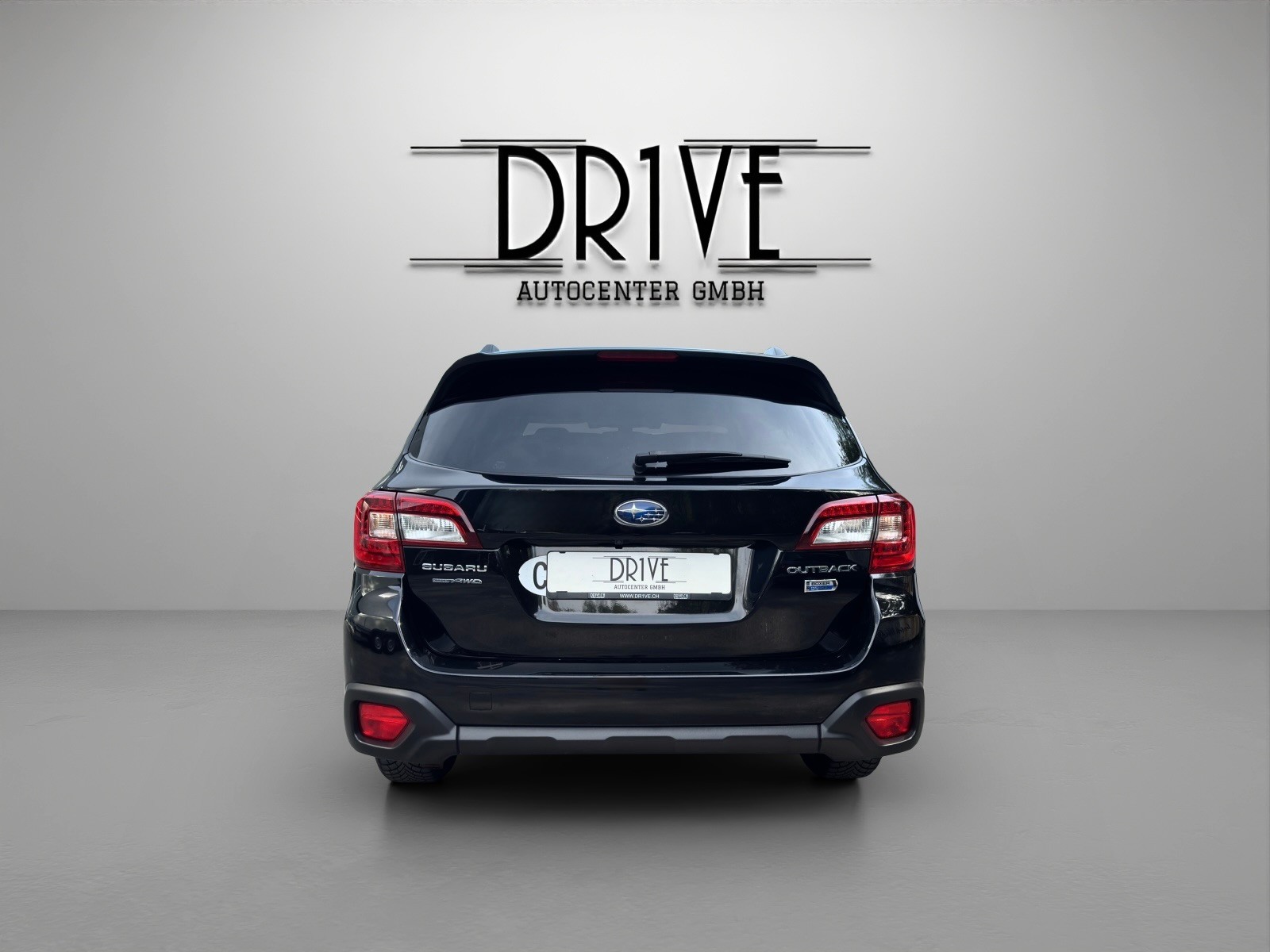 SUBARU Outback 2.0D Swiss AWD Lineartronic *Rückfahrkamera + Sitzheizung*-image-5
