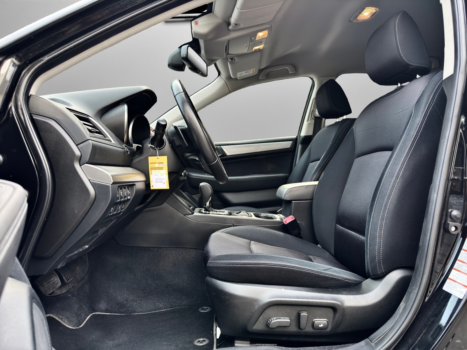 SUBARU Outback 2.0D Swiss AWD Lineartronic *Rückfahrkamera + Sitzheizung*-image-7