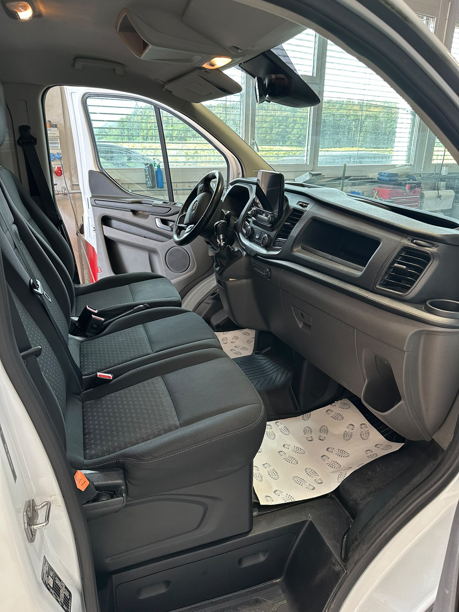 FORD Transit Custom Van 280 L1H1Trend-image-6