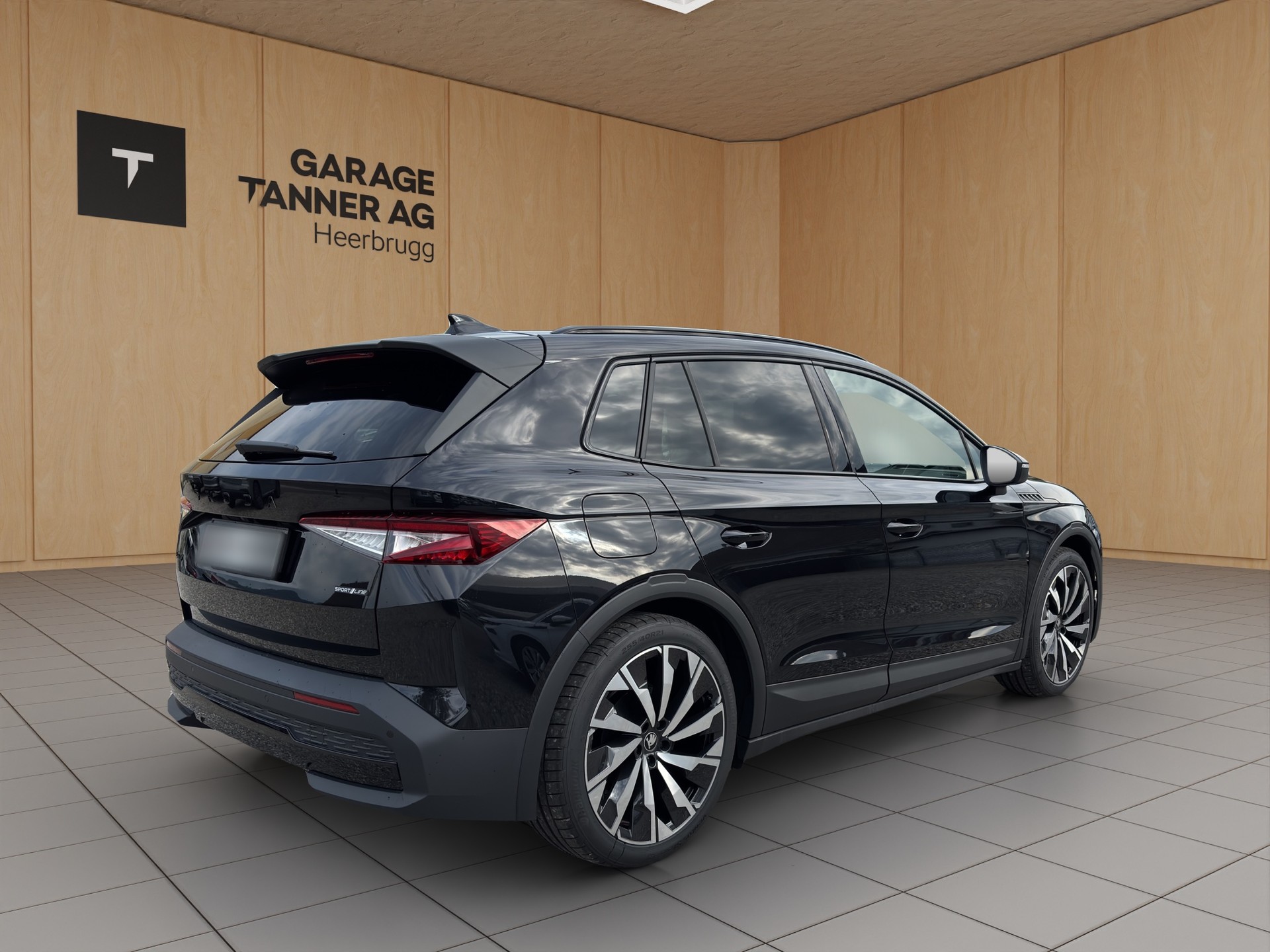 SKODA Elroq 85x Sportline 4x4-image-4