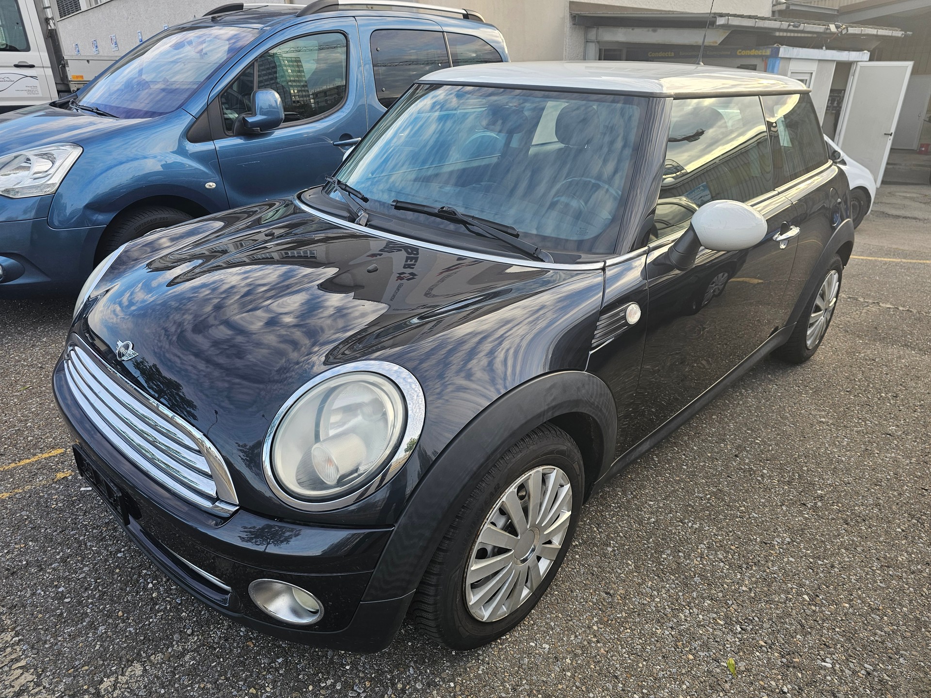 MINI Cooper-image-0