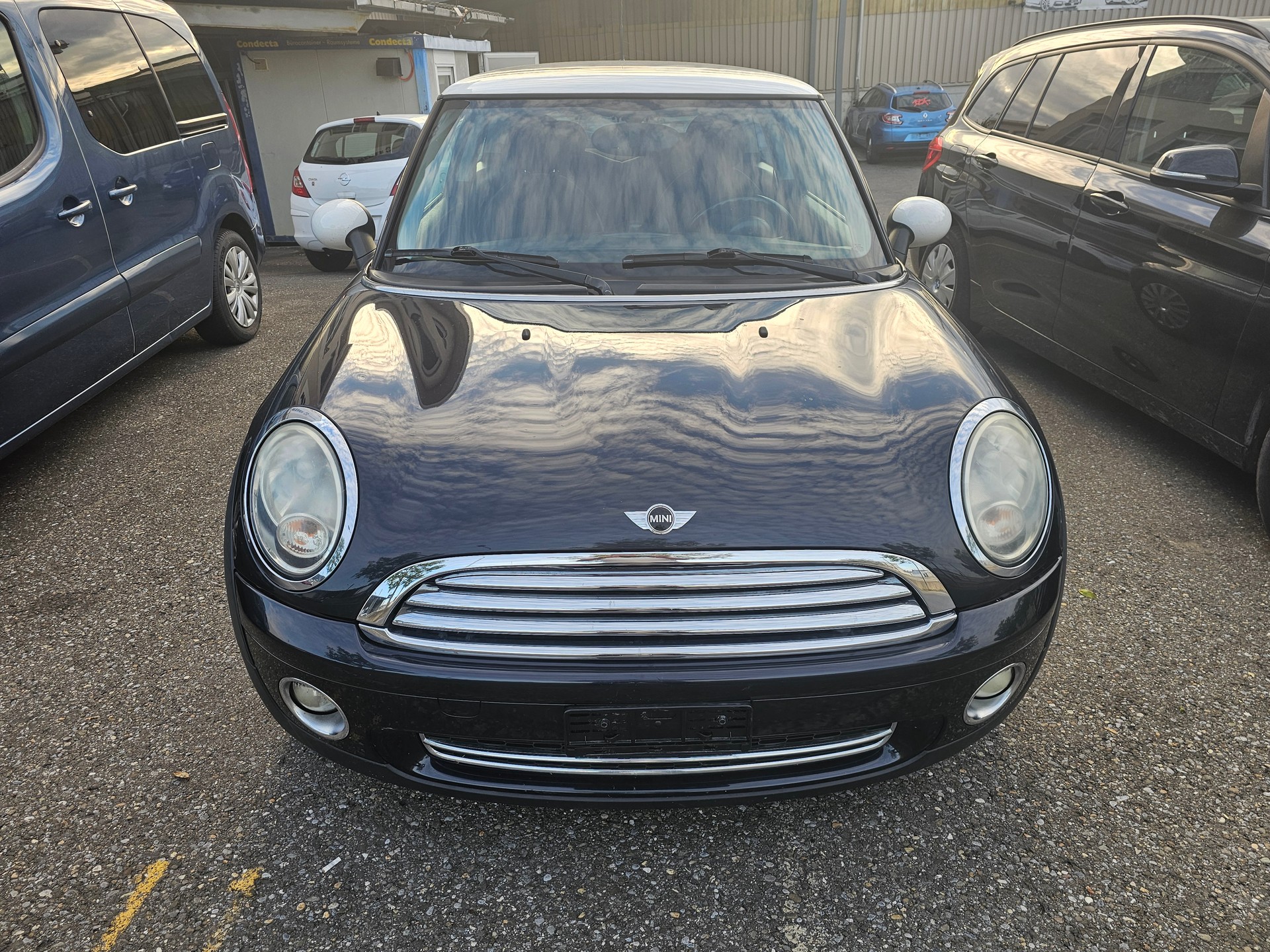 MINI Cooper-image-2