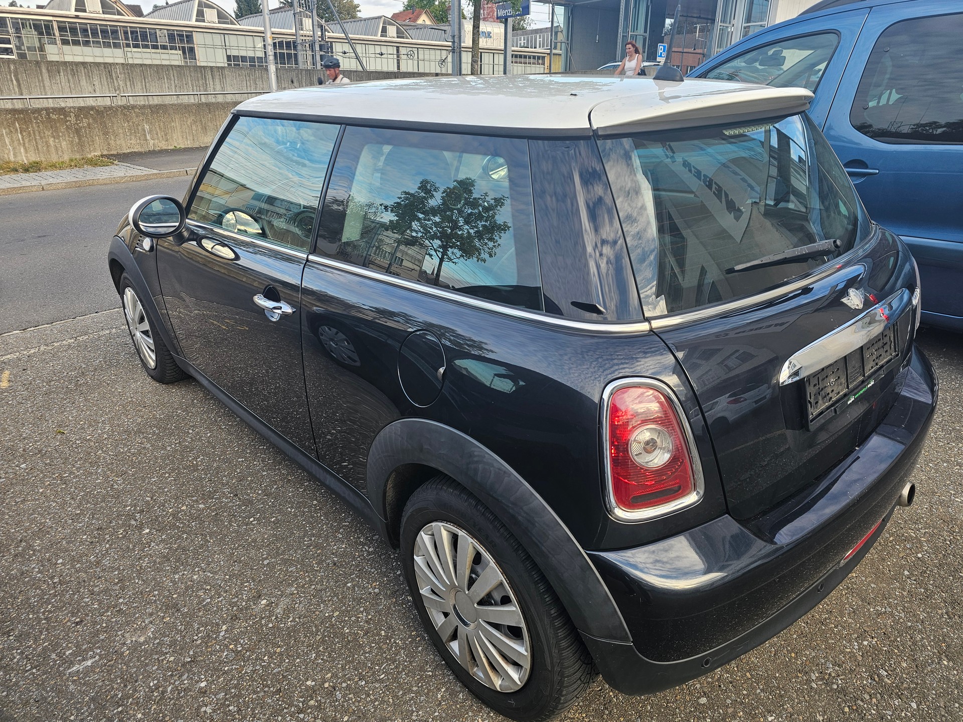 MINI Cooper-image-3