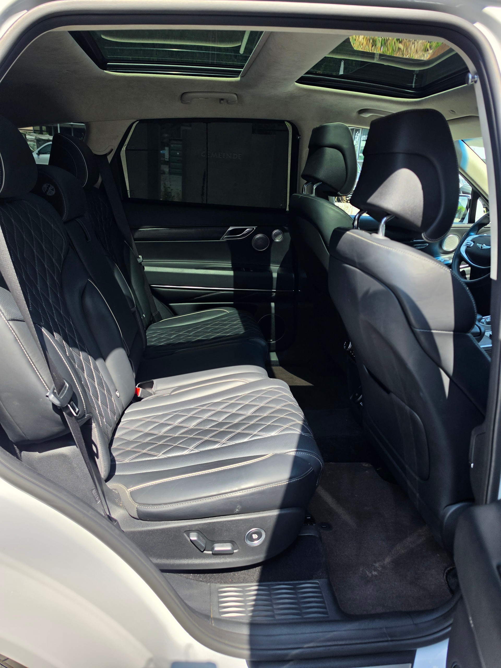 GENESIS GV80 3.0 CRDI Premium AT8 AWD-image-10