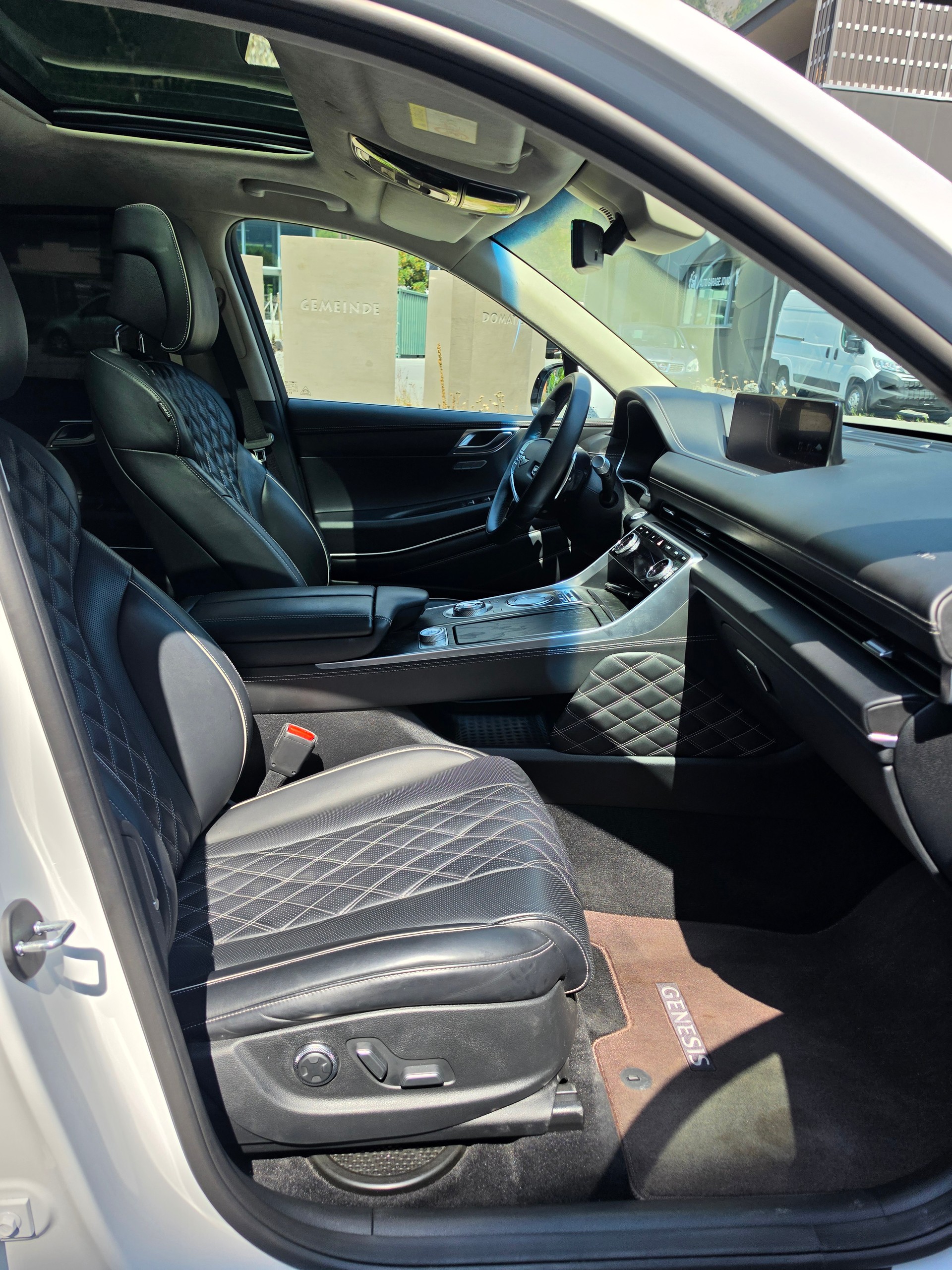 GENESIS GV80 3.0 CRDI Premium AT8 AWD-image-11