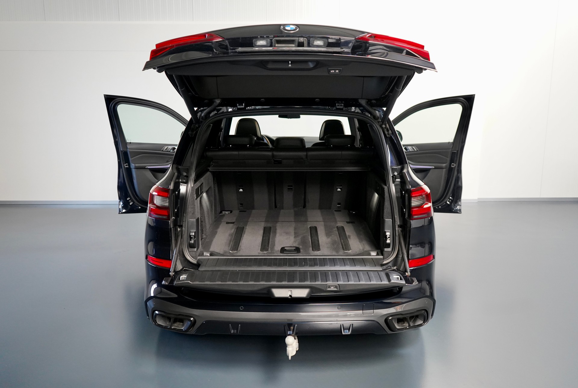 BMW X5 xDrive M50d Steptronic-image-4