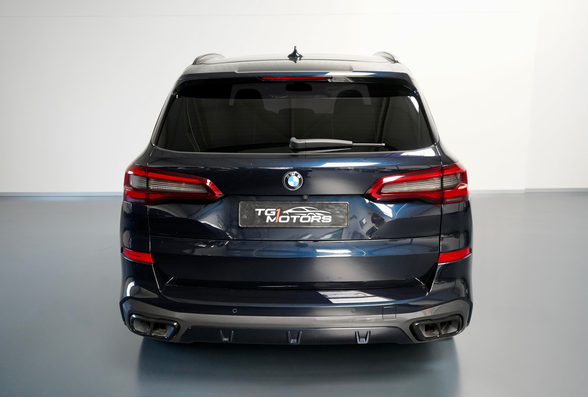BMW X5 xDrive M50d Steptronic-image-3