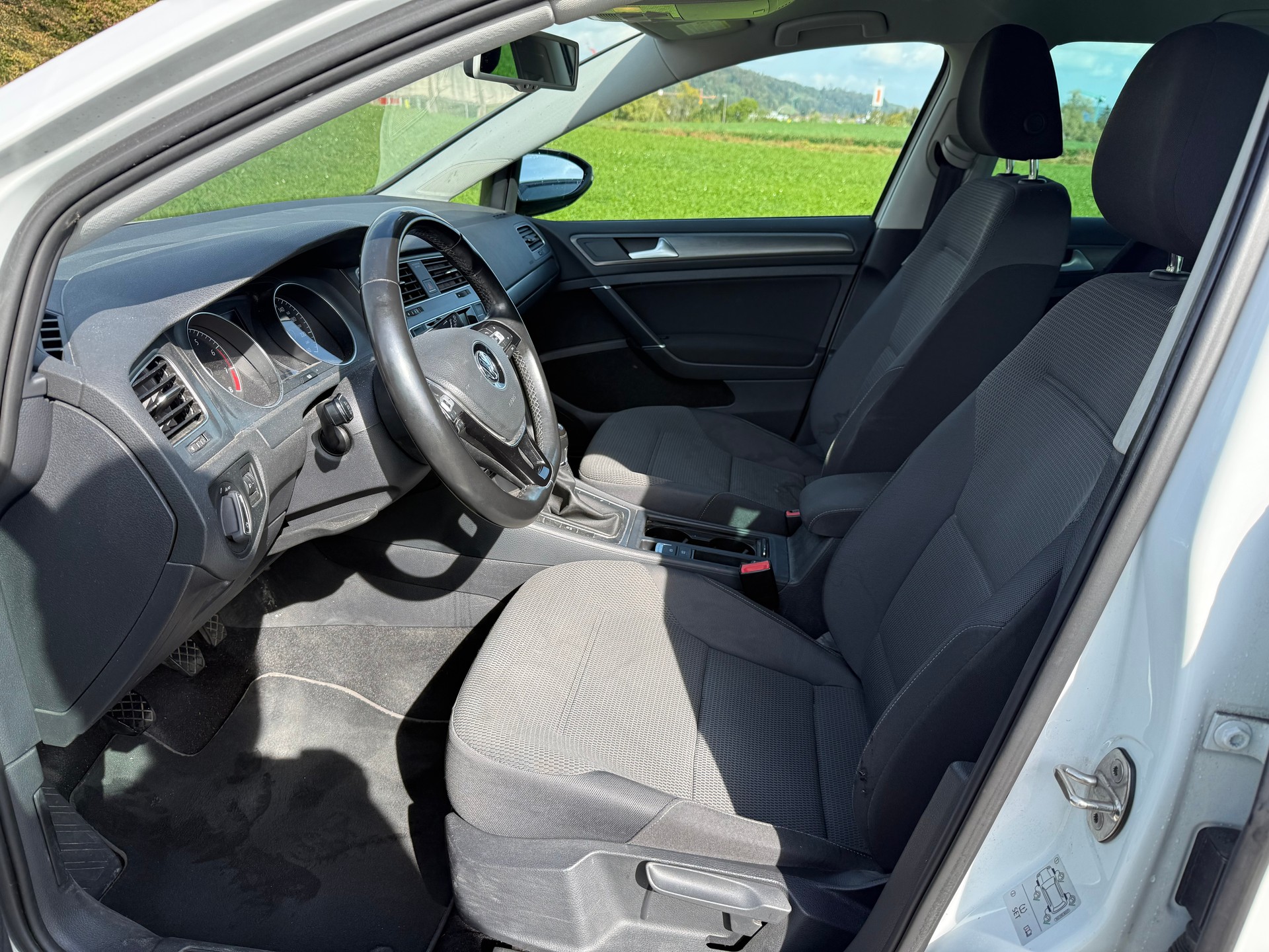 VW Golf 1.4 TSI Comfortline-image-8