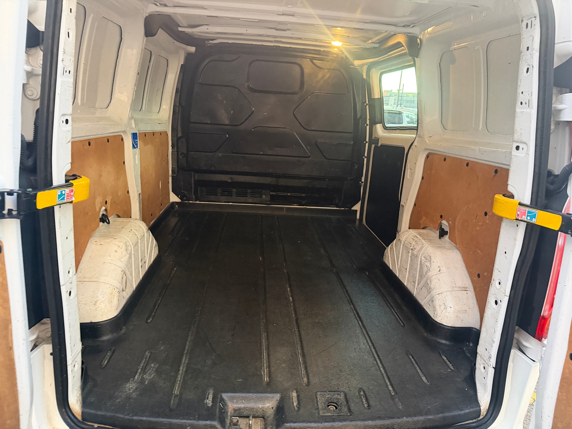 FORD Transit Custom Van 300 L1H1 Trend-image-5