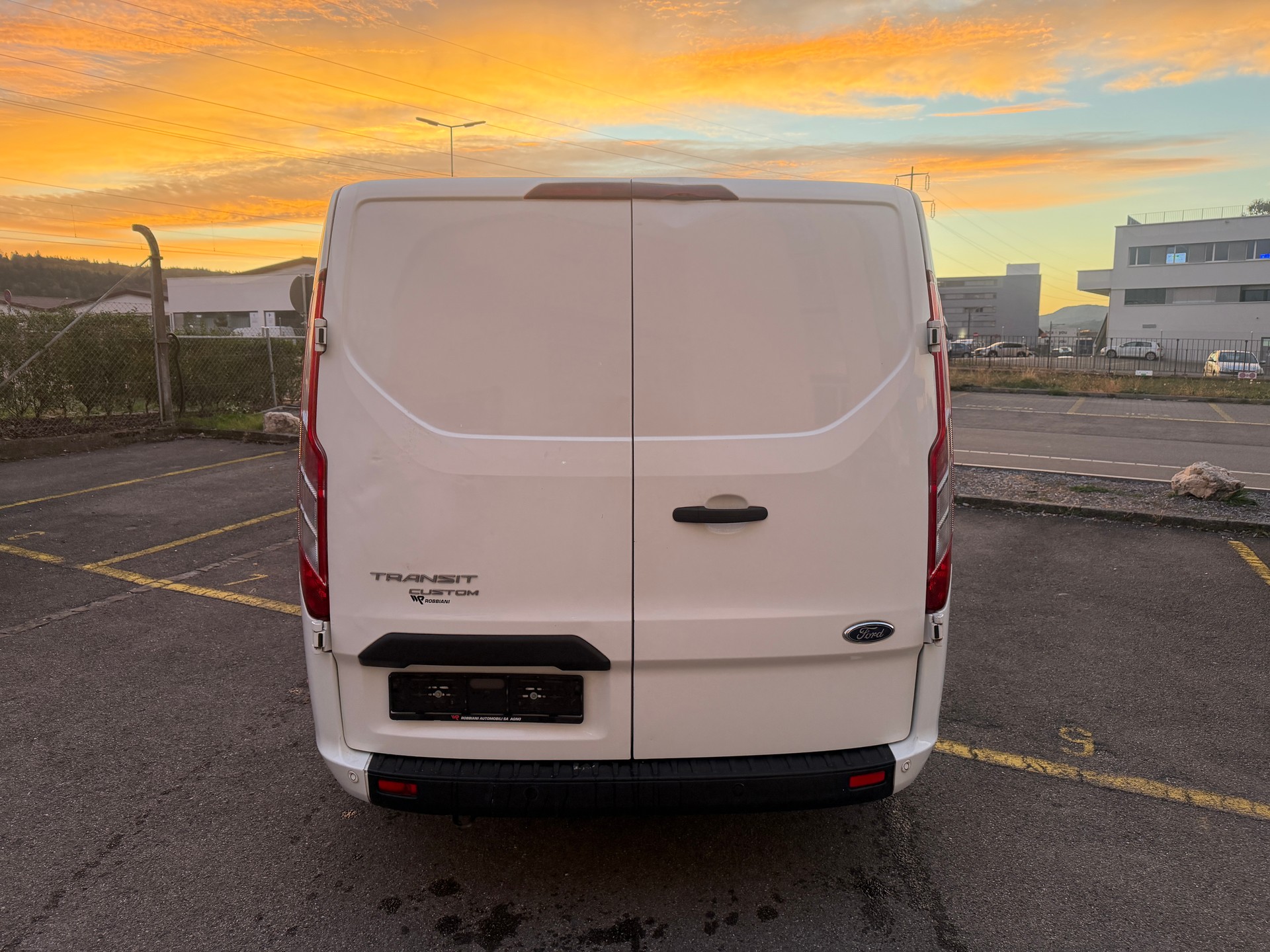 FORD Transit Custom Van 300 L1H1 Trend-image-4