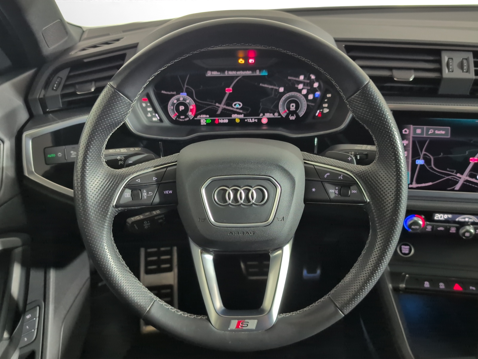 AUDI Q3 40 TDI S line quattro S-tronic-image-11