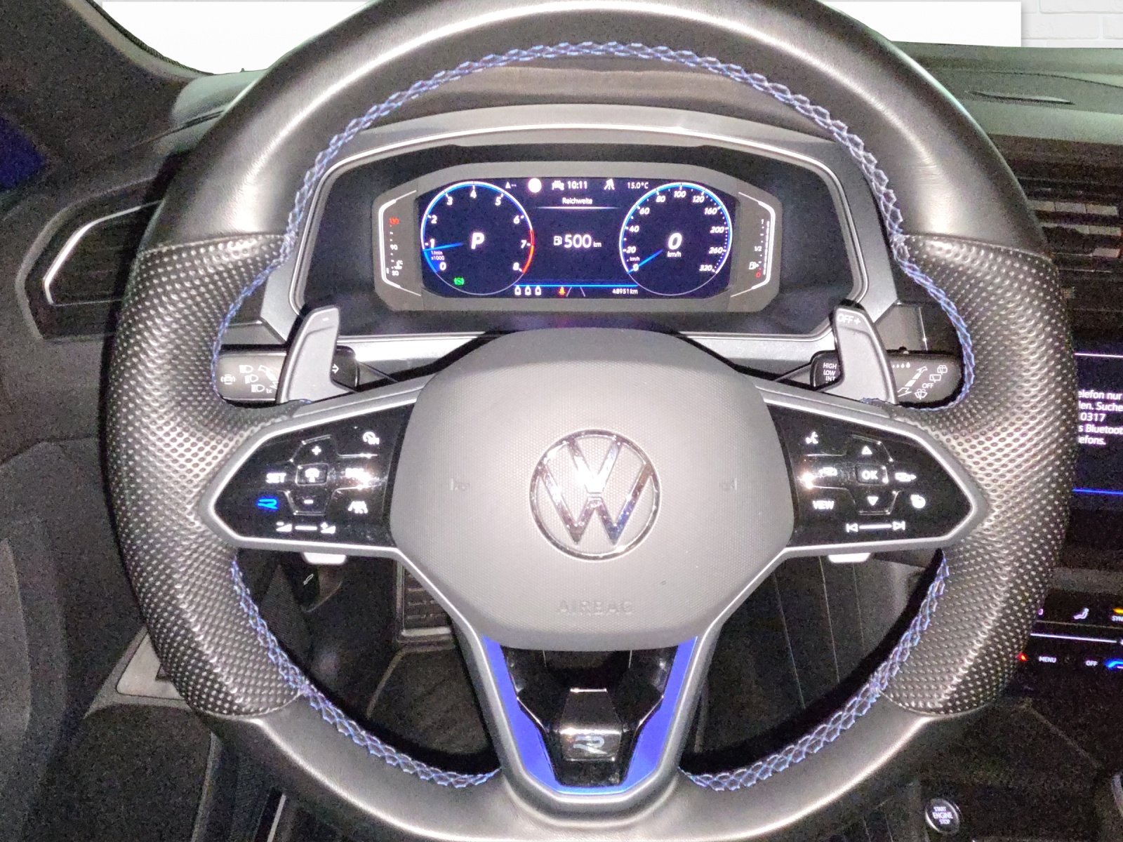 VW Tiguan 2.0TSI R 4Motion DSG-image-5