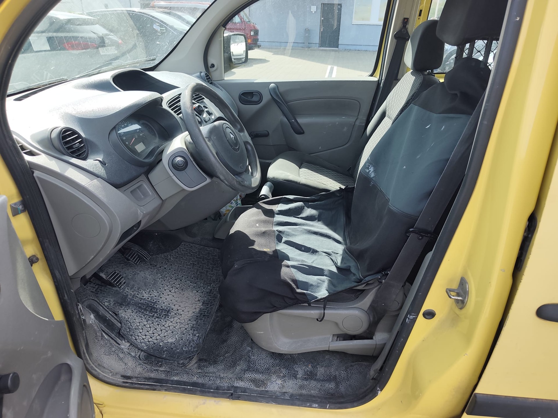 RENAULT Kangoo dCi 85 Business-image-5