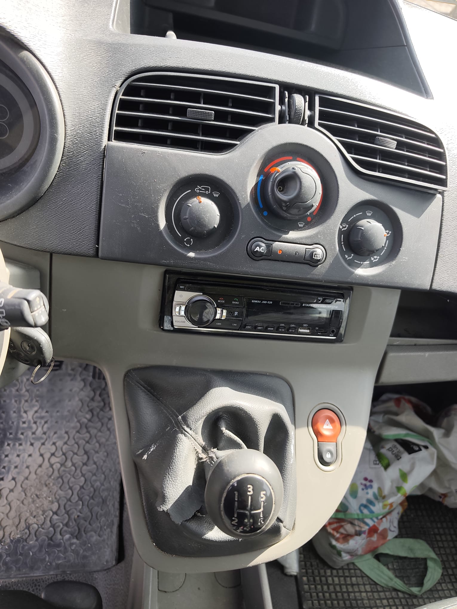 RENAULT Kangoo dCi 85 Business-image-6