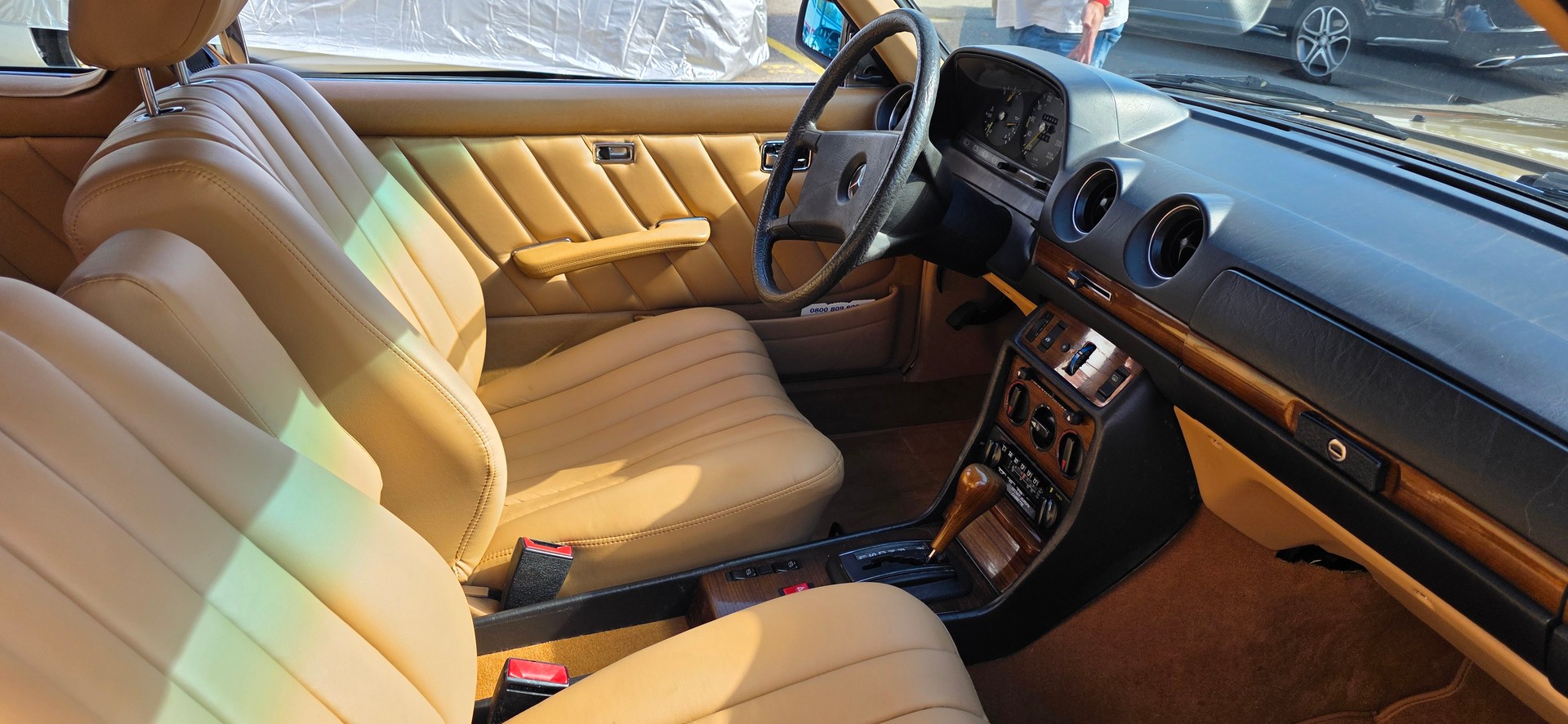 MERCEDES-BENZ 280 CE Automatic-image-5