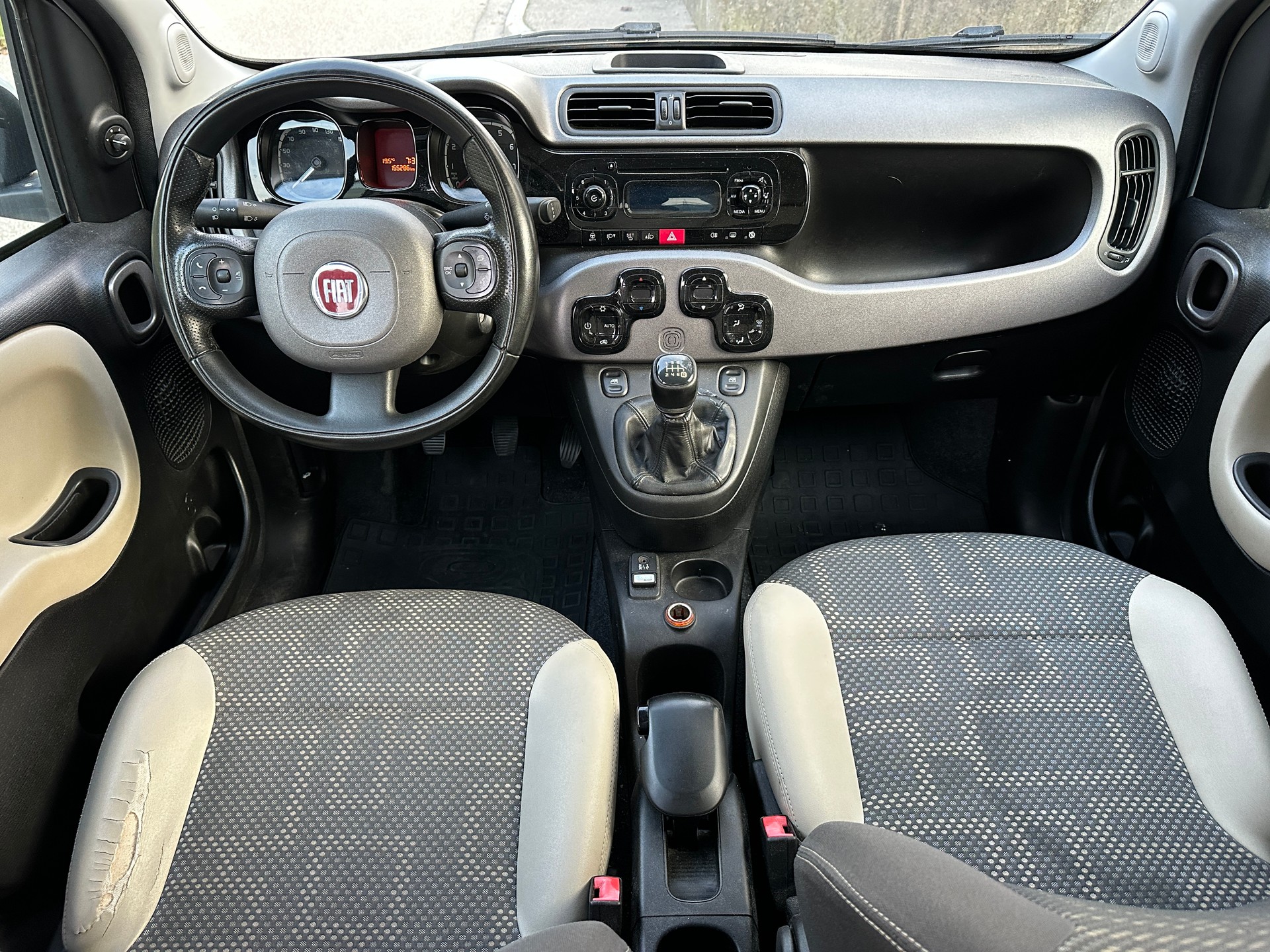 FIAT Panda 0.9 Twinair Turbo Antartica 4x4-image-7