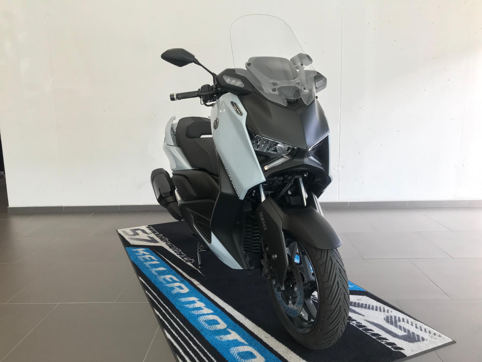 YAMAHA X-Max 300 Tech Max +-showroom-element-2