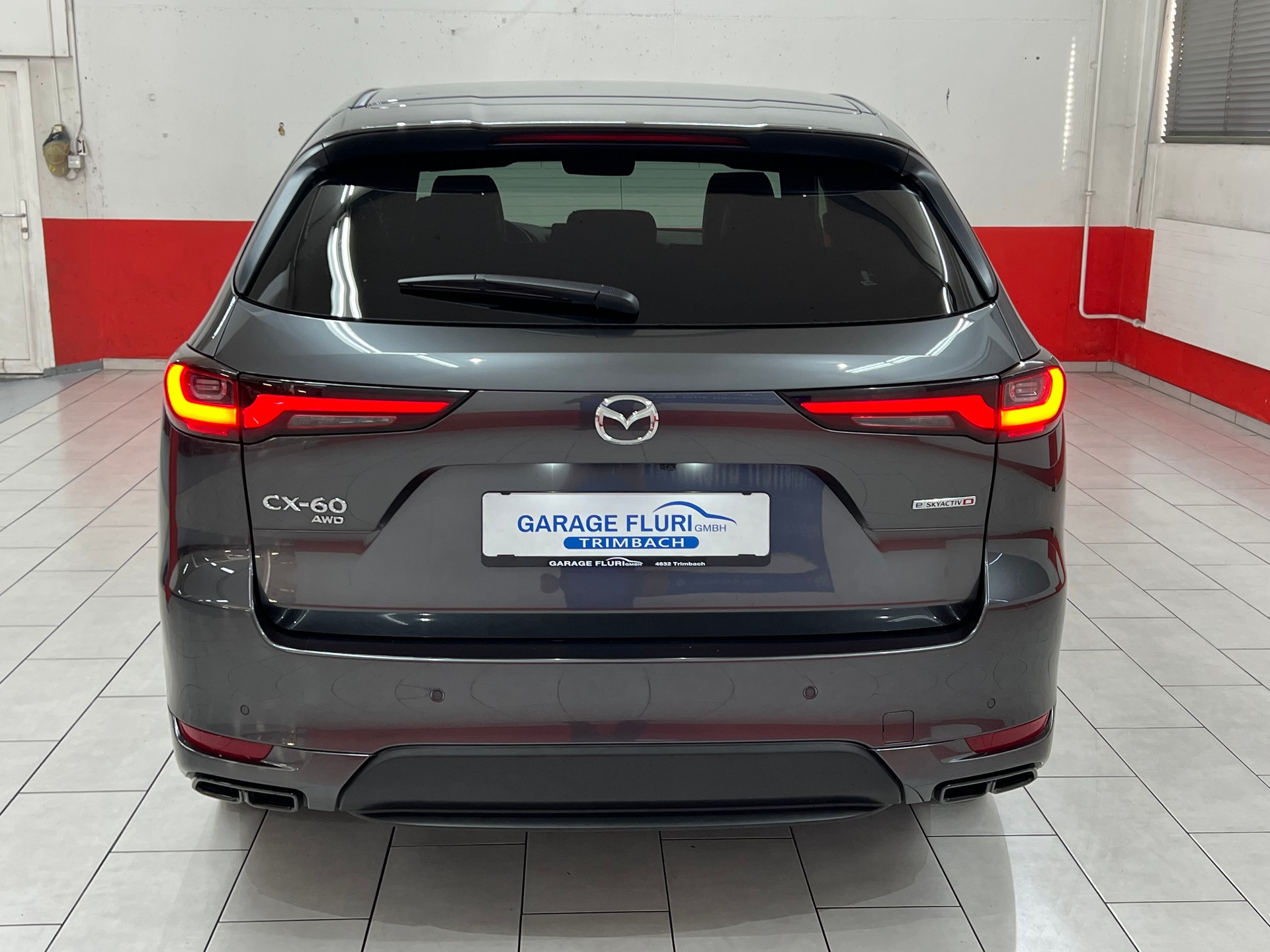 MAZDA CX-60 3.3L e-Skyactiv D 254 MHEV AWD Homura Plus-image-5
