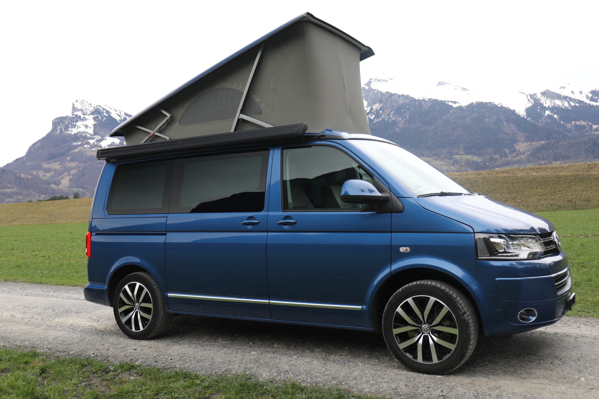 VW T5 California 2.0 Bi-TDI Comfortline Edition-image-3