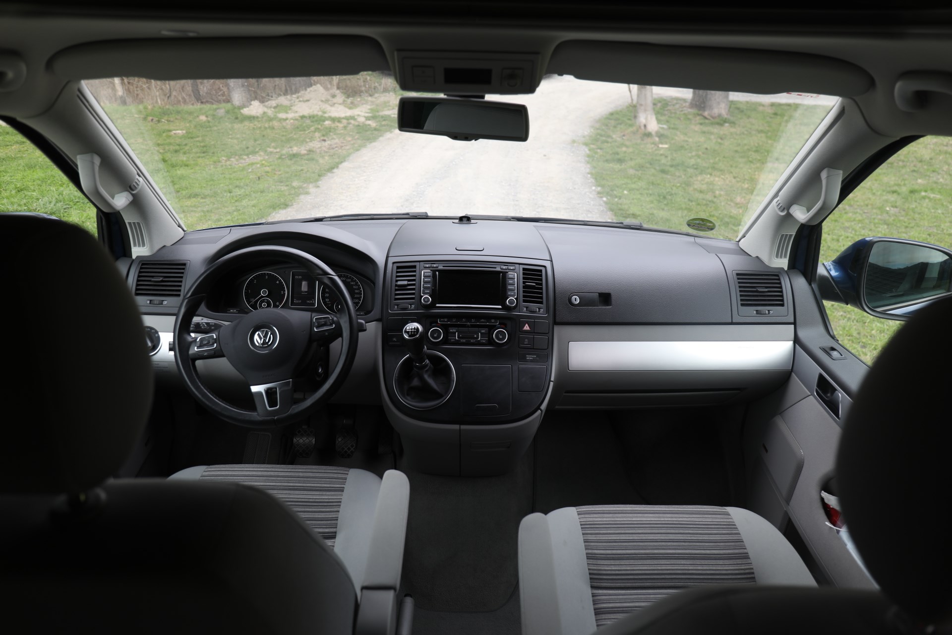 VW T5 California 2.0 Bi-TDI Comfortline Edition-image-6