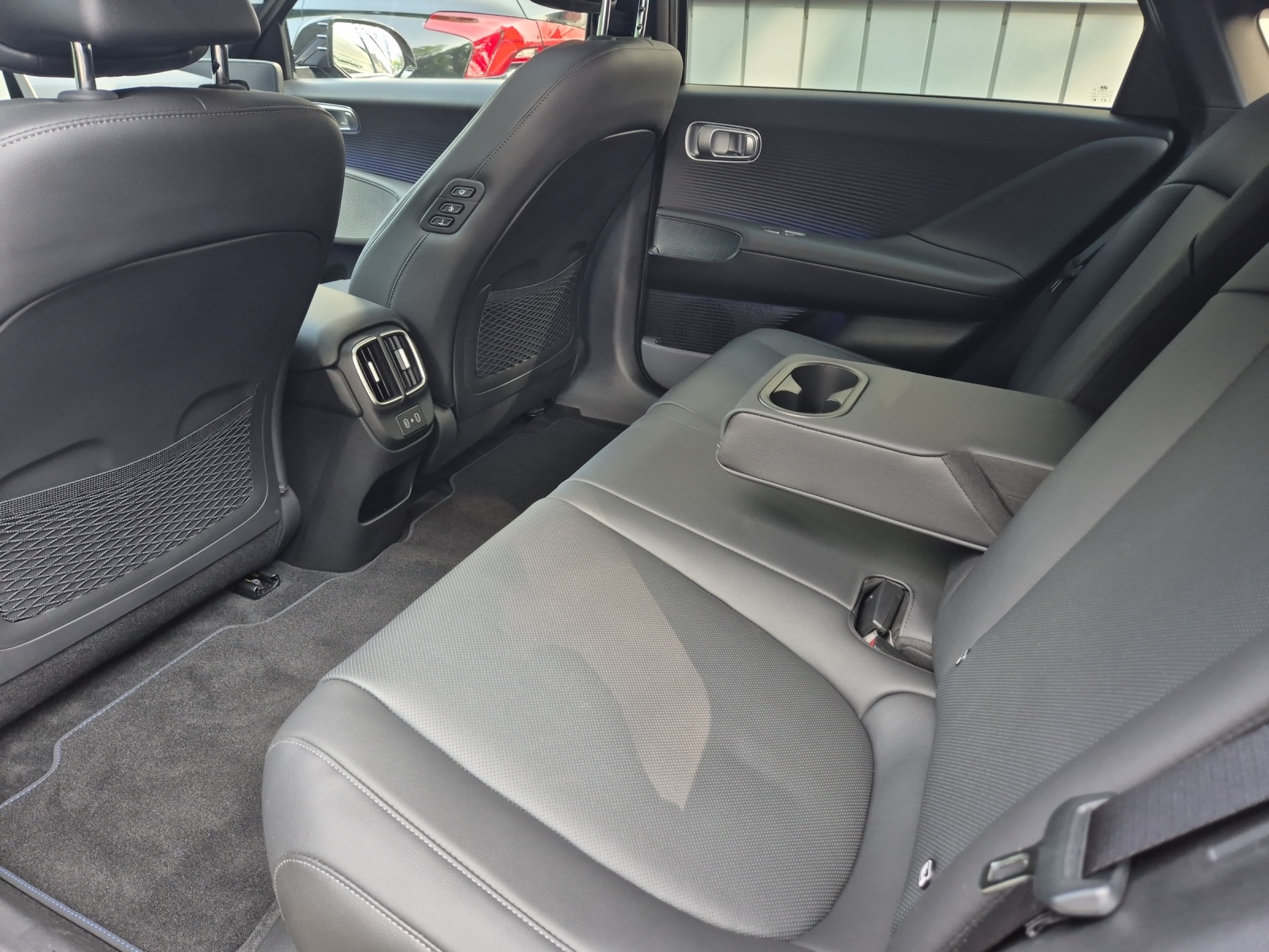 HYUNDAI Ioniq 6 Launch Edition 4WD-image-8