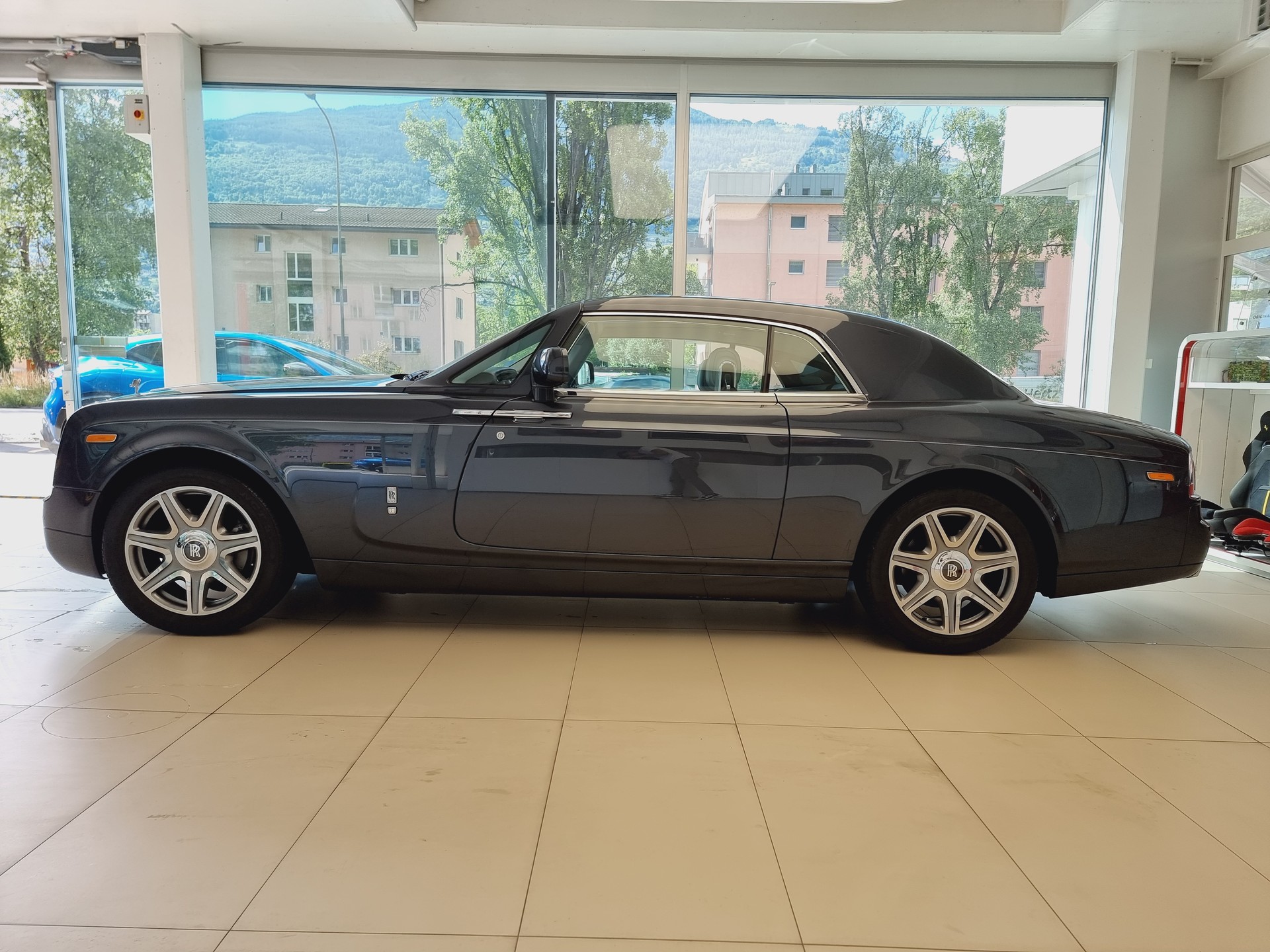 ROLLS-ROYCE Phantom 6.7 V12 Coupé-image-7