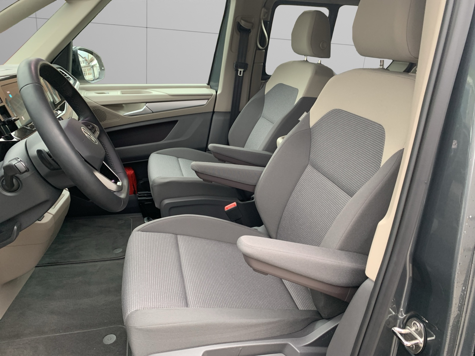 VW Multiv 1.4 eHybrid Liber-image-13