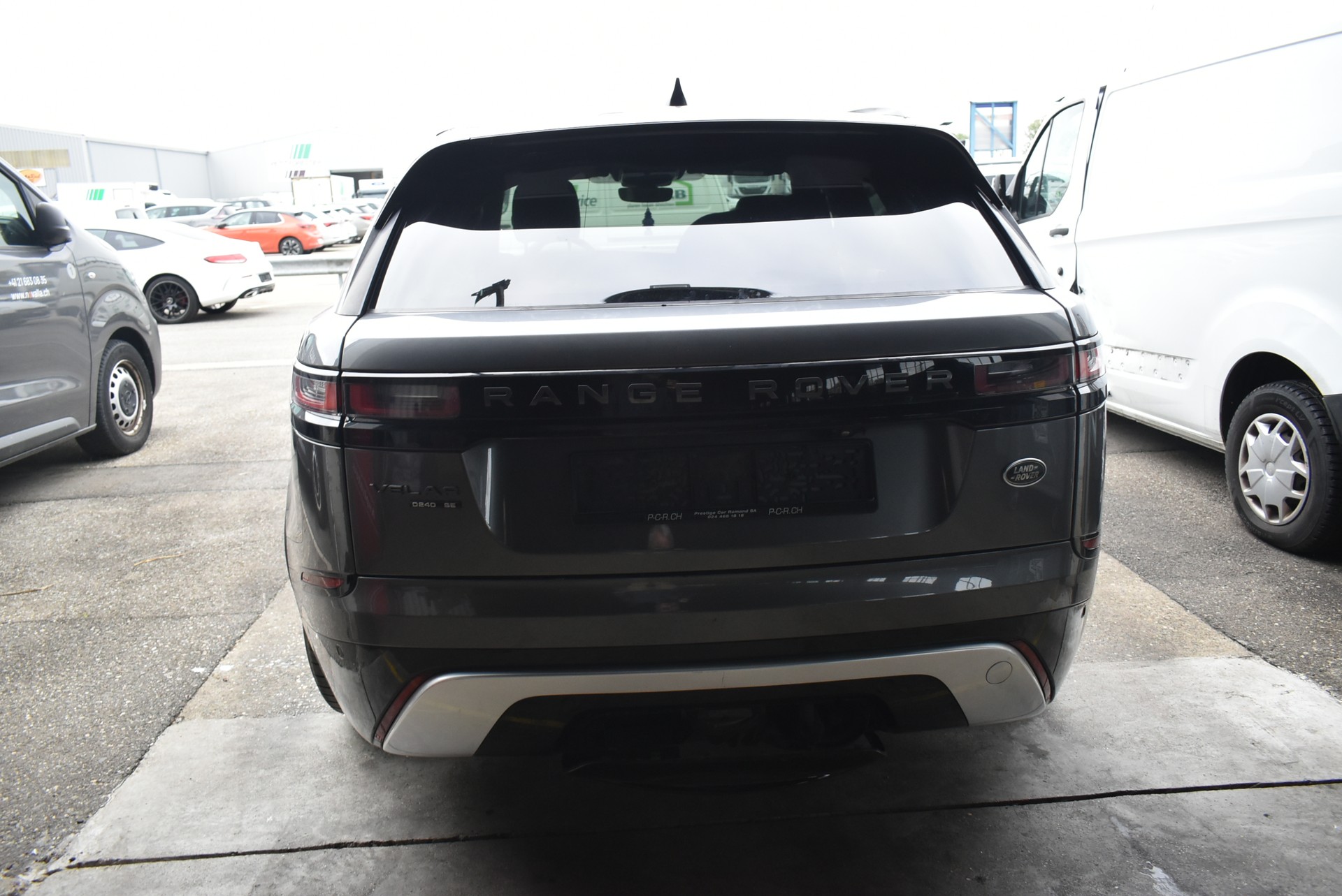 LAND ROVER Range Rover Velar D 240 Automatic-image-6