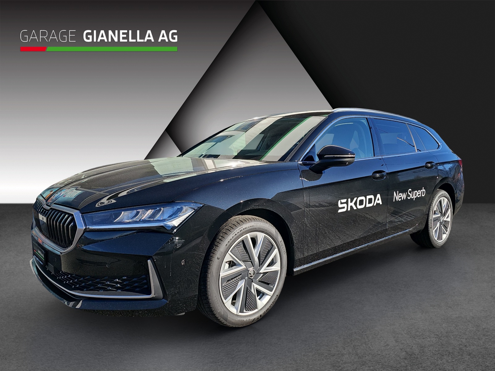 SKODA Superb Combi 2.0 TDi Selection 4x4 DSG-image-0